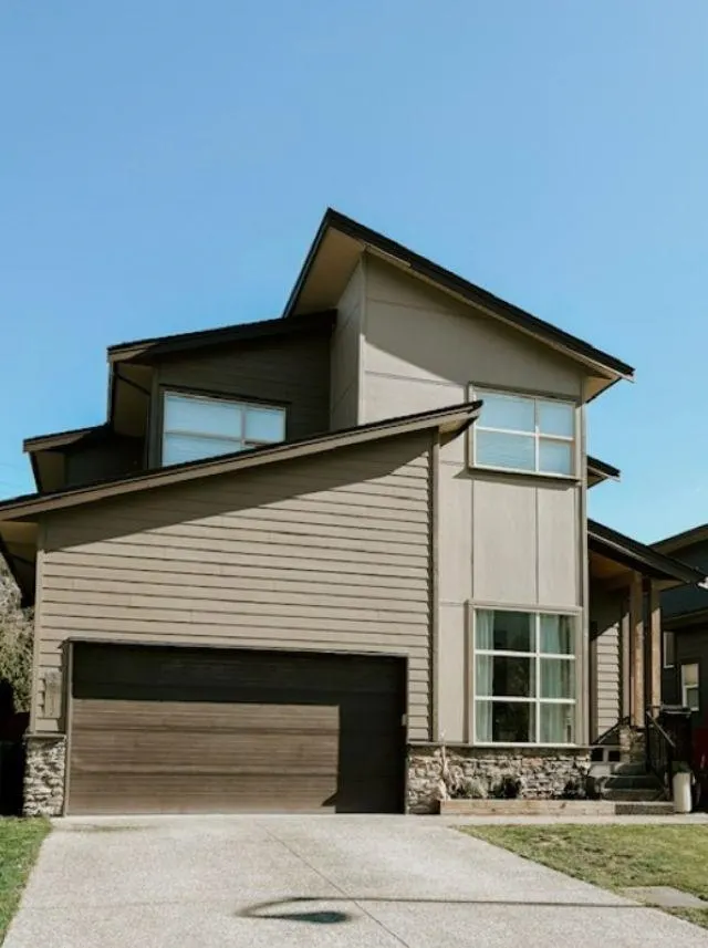 39212 Cardinal Drive