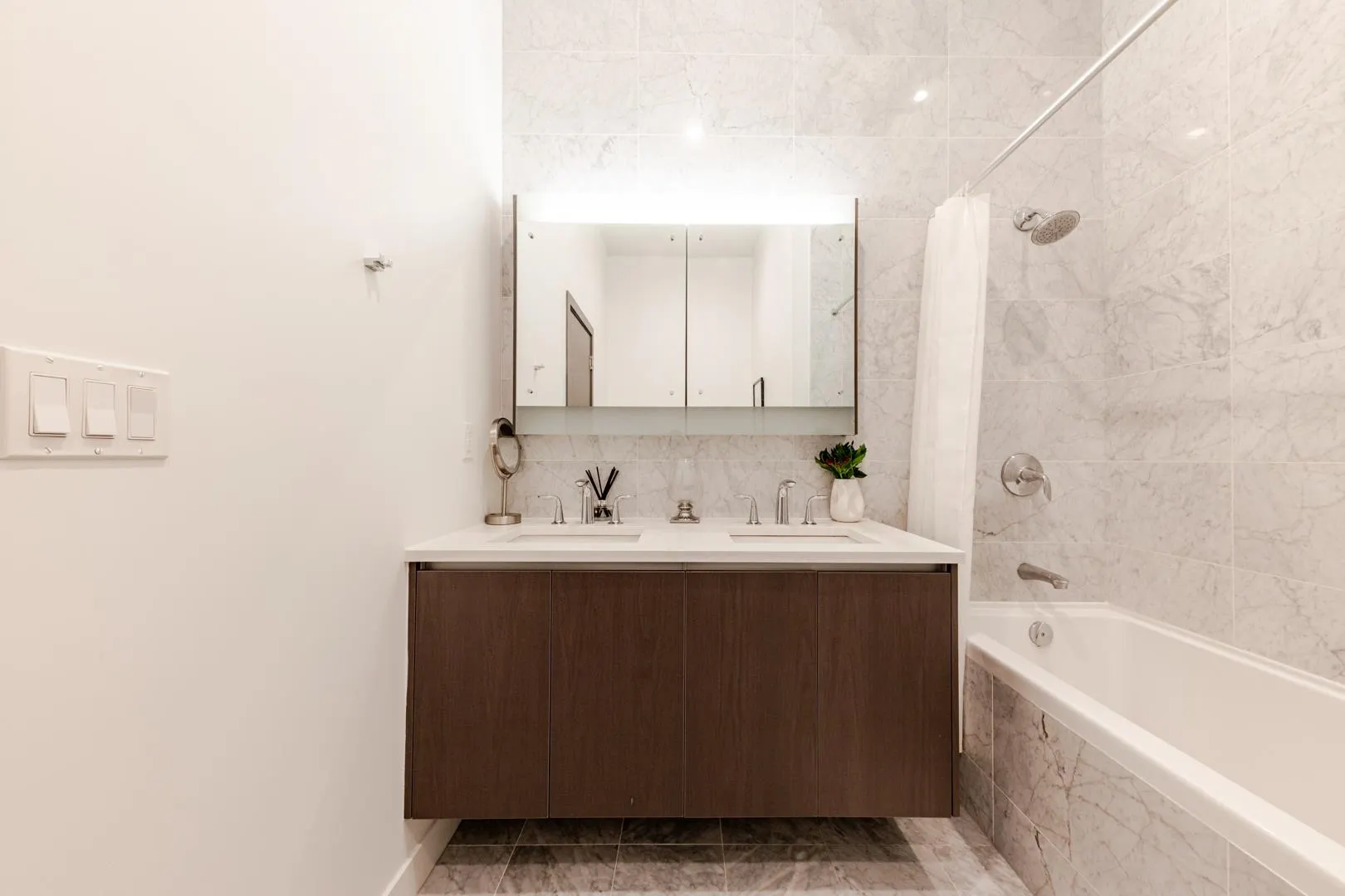 1901 3233 Ketcheson Road