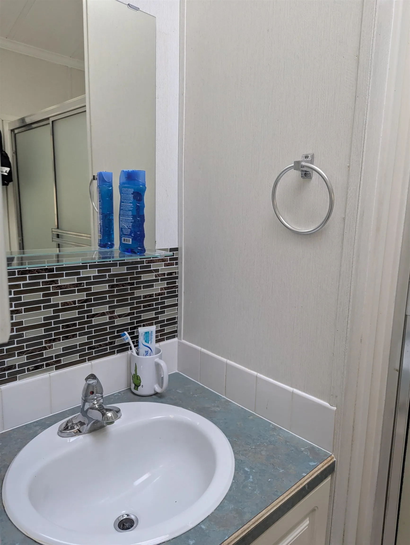 19 14600 Morris Valley Road