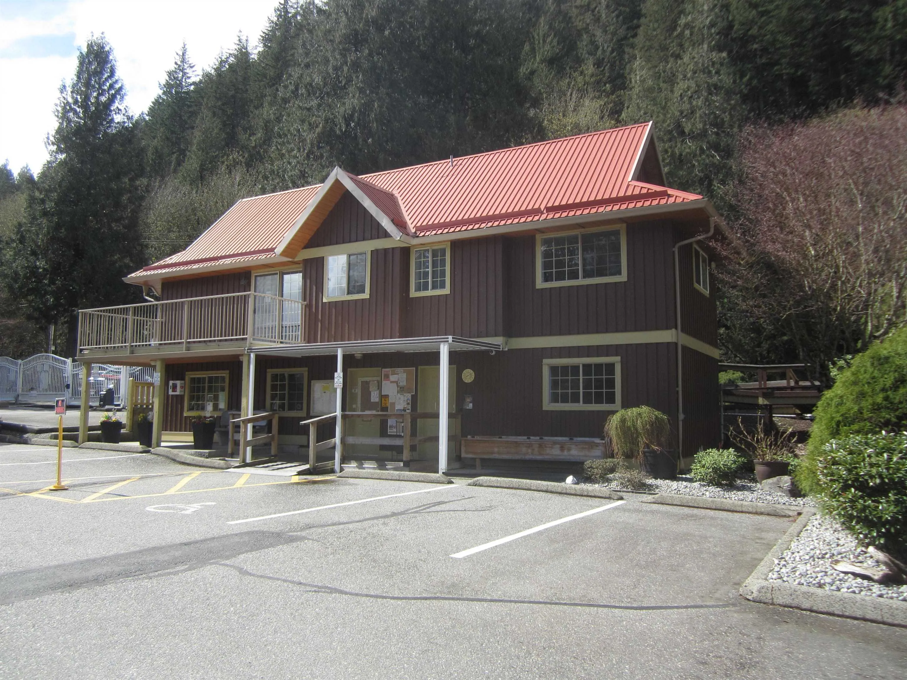 19 14600 Morris Valley Road