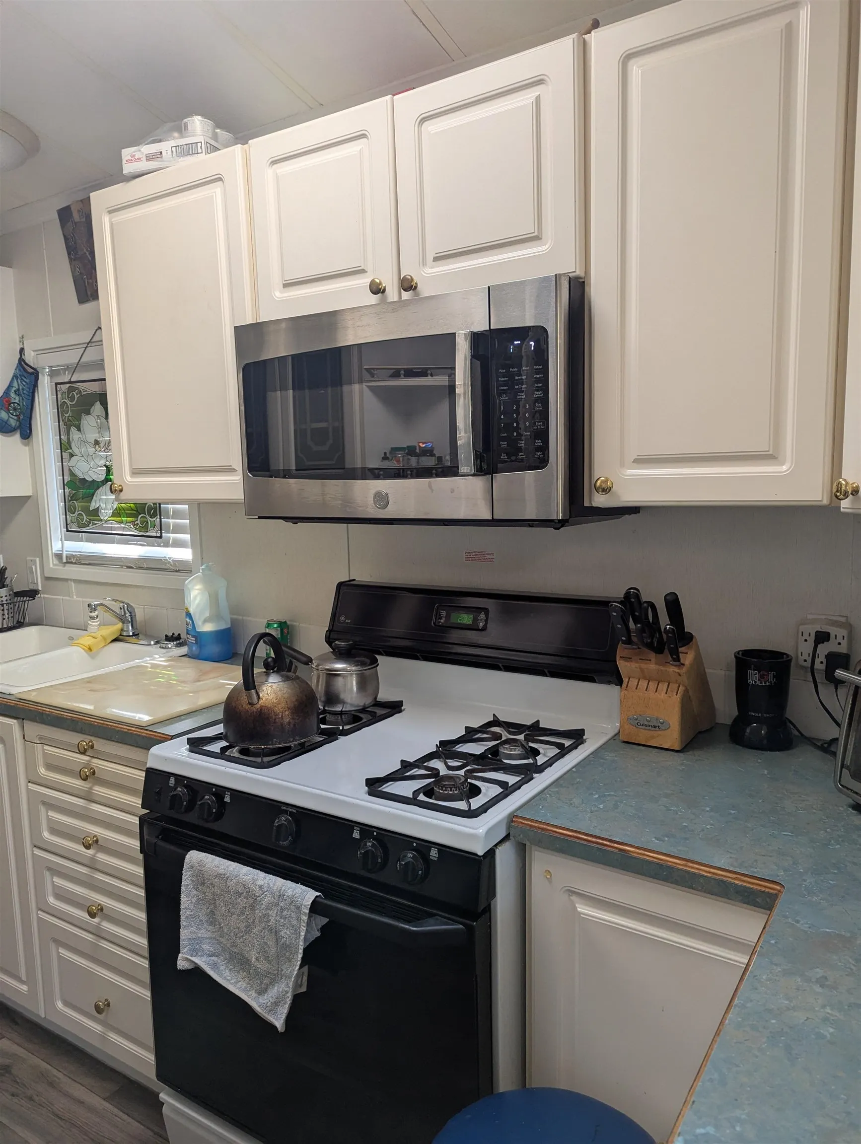 19 14600 Morris Valley Road