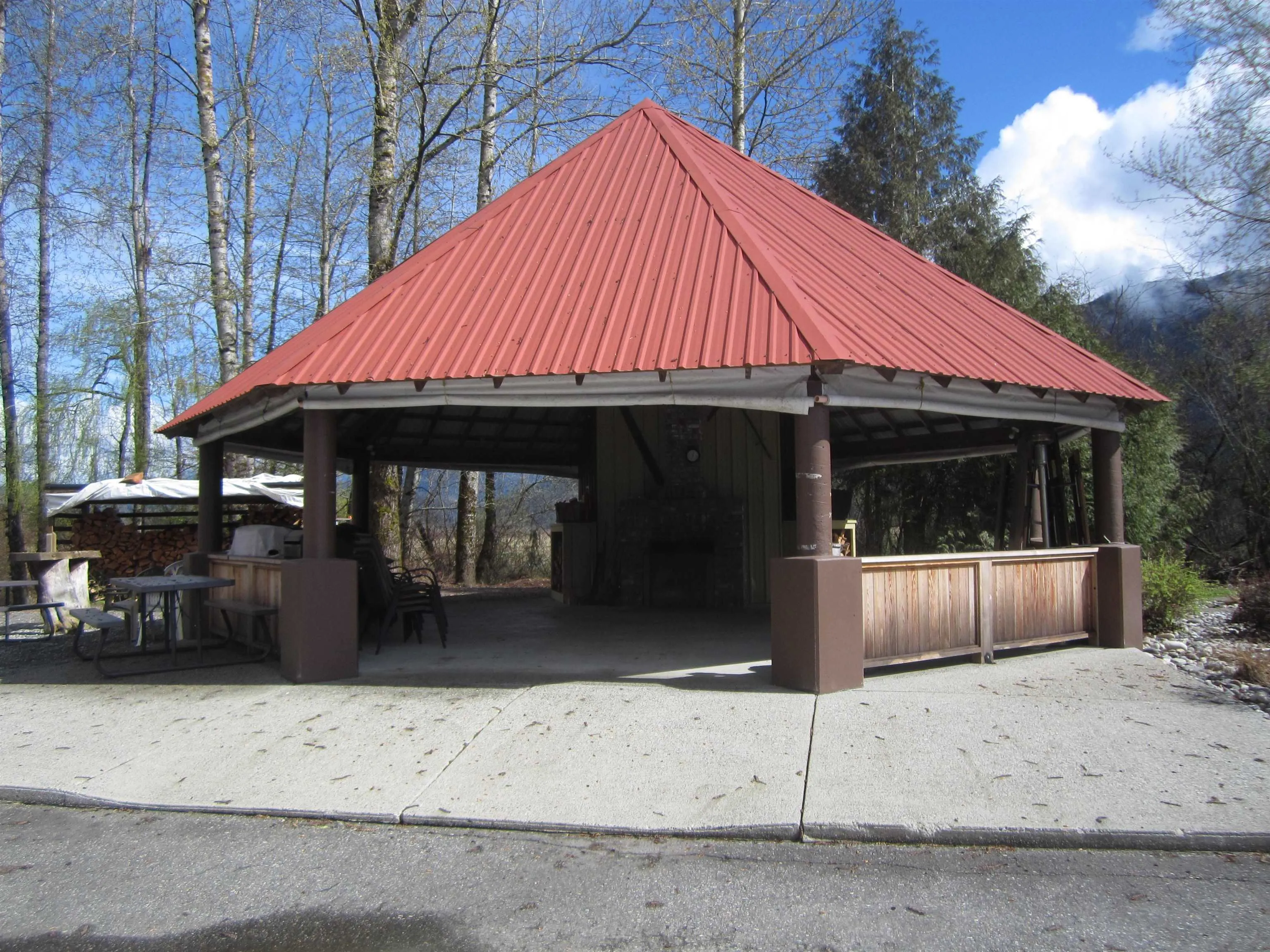 19 14600 Morris Valley Road