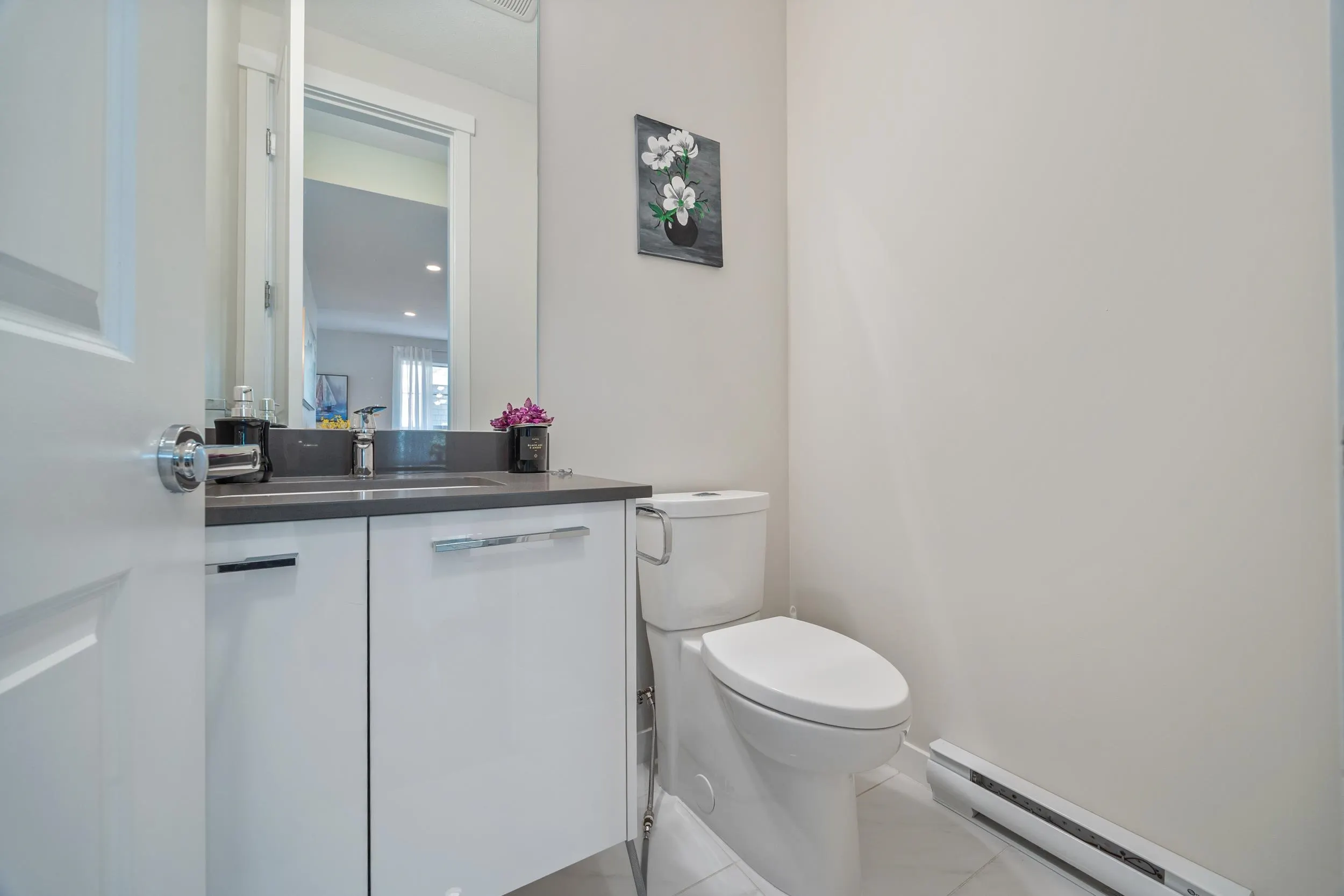 12B 5551 Admiral Way