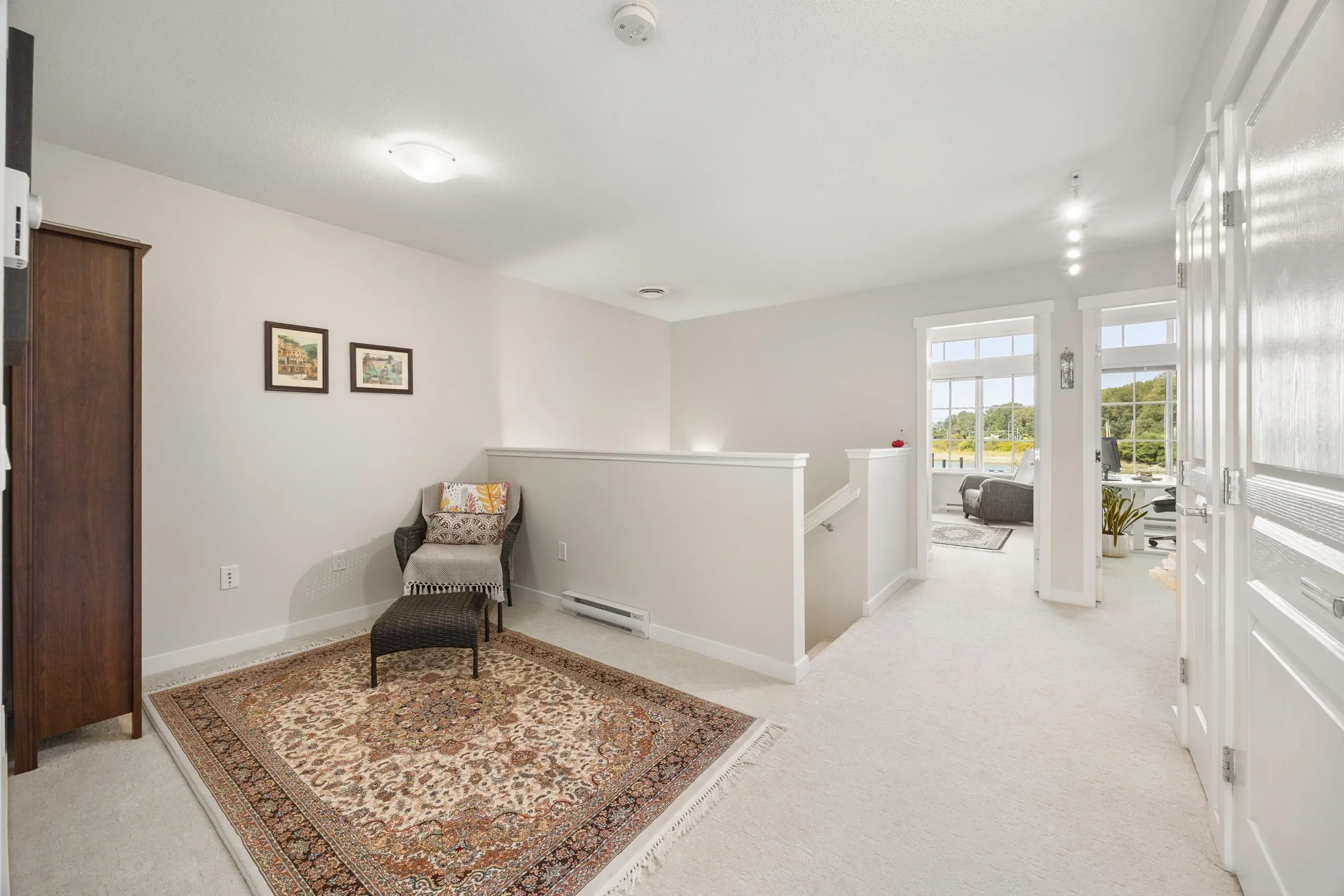 12B 5551 Admiral Way