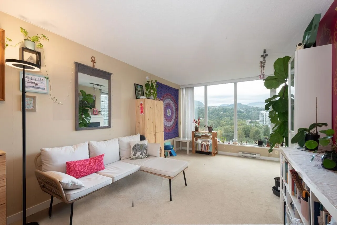 2207 660 Nootka Way