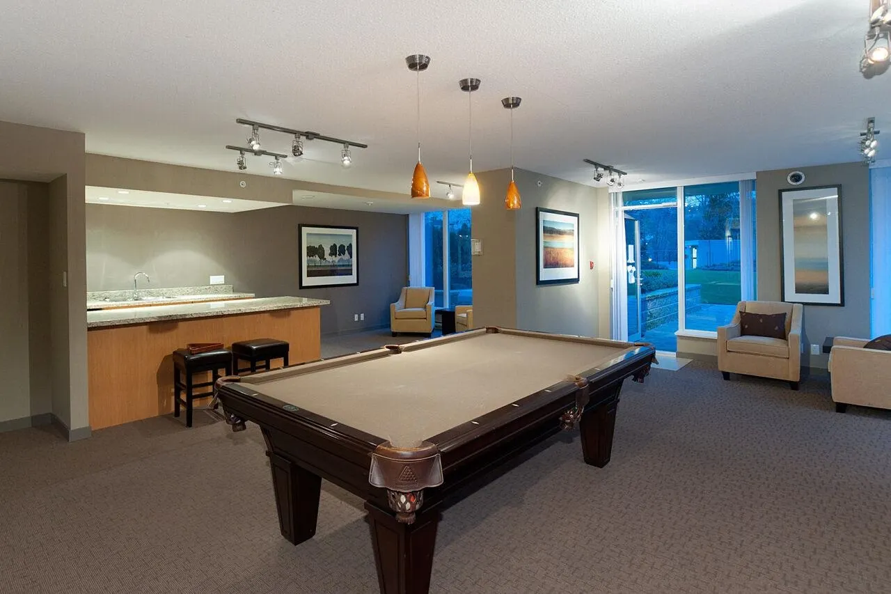 2207 660 Nootka Way
