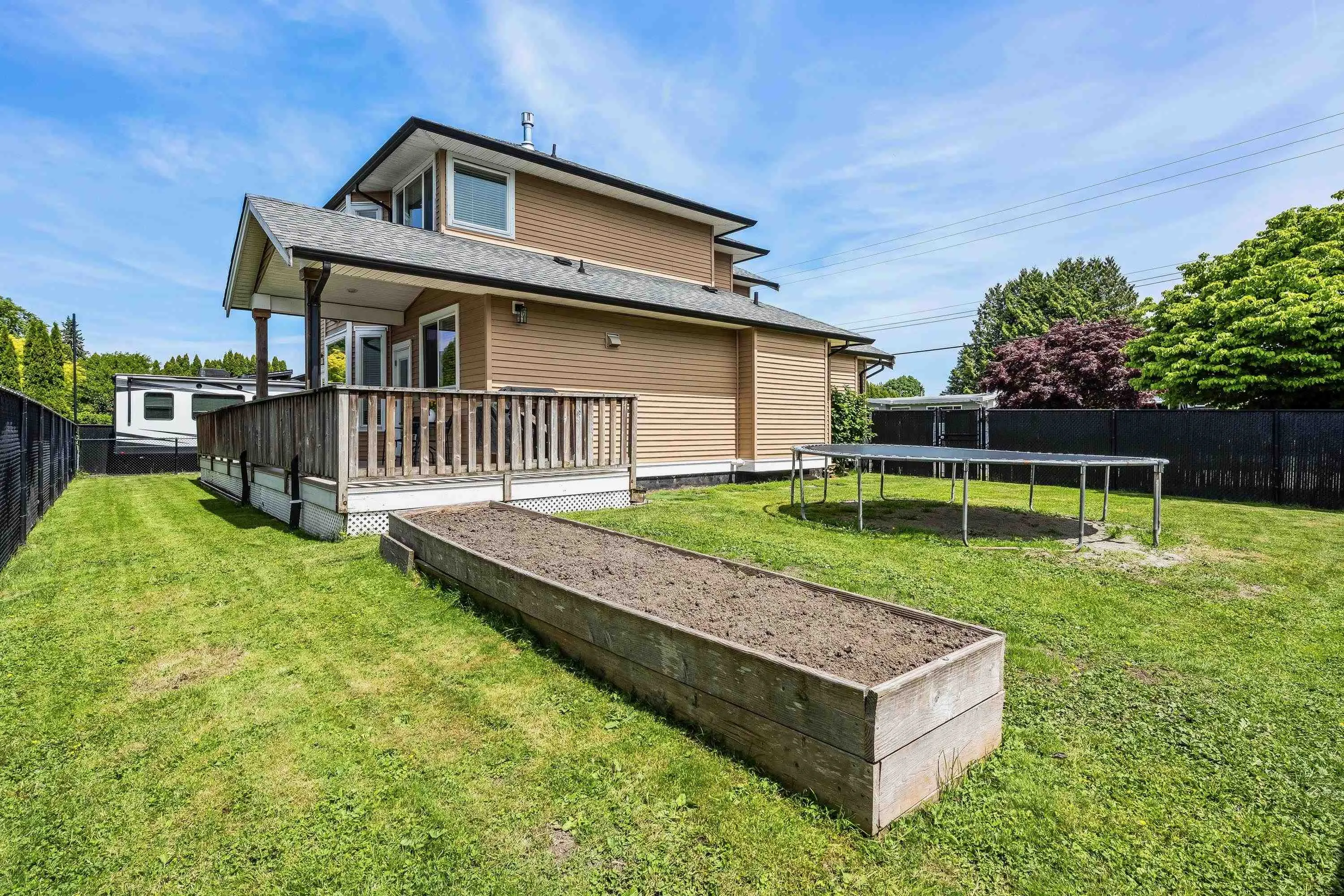 10011 Killarney Drive
