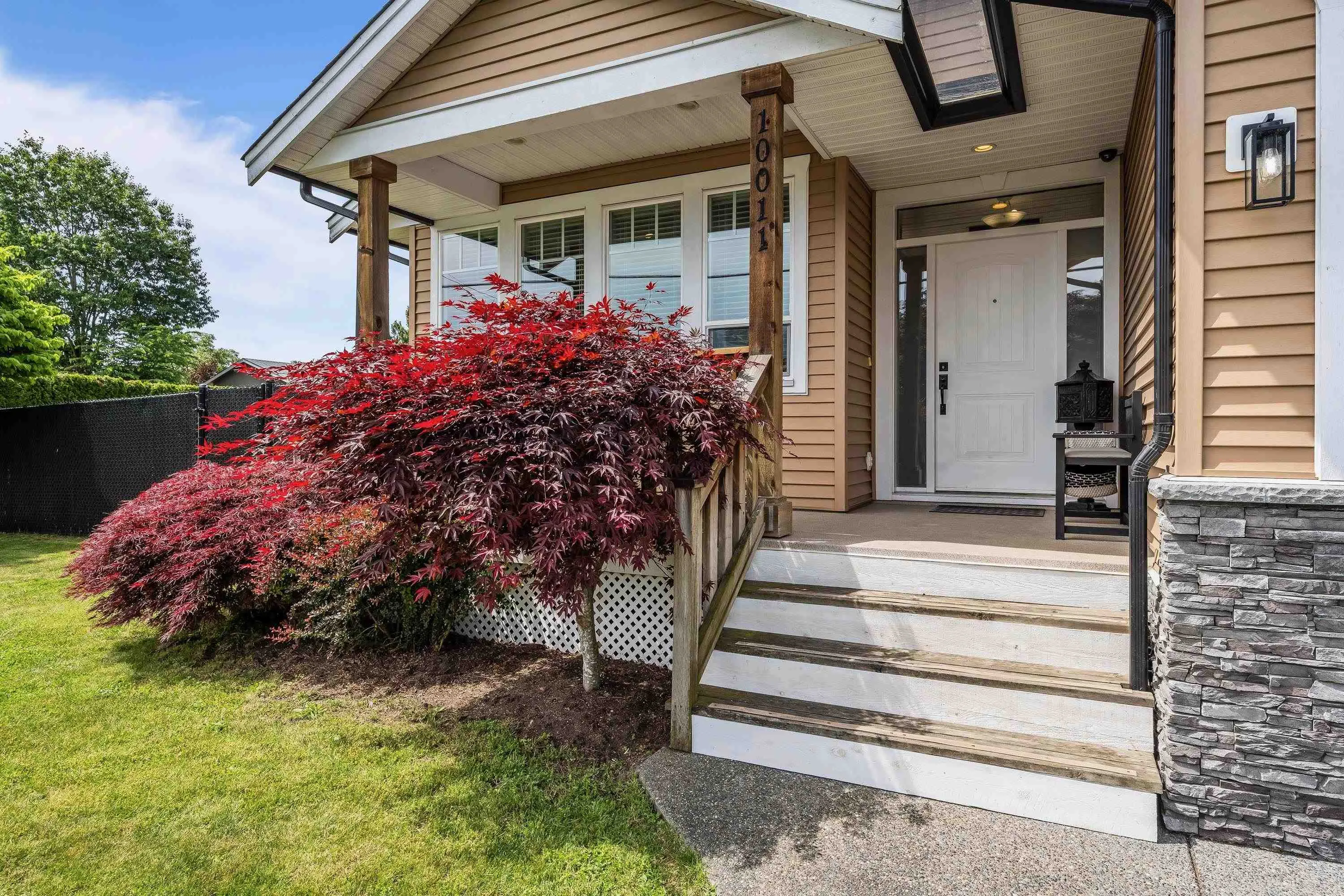 10011 Killarney Drive