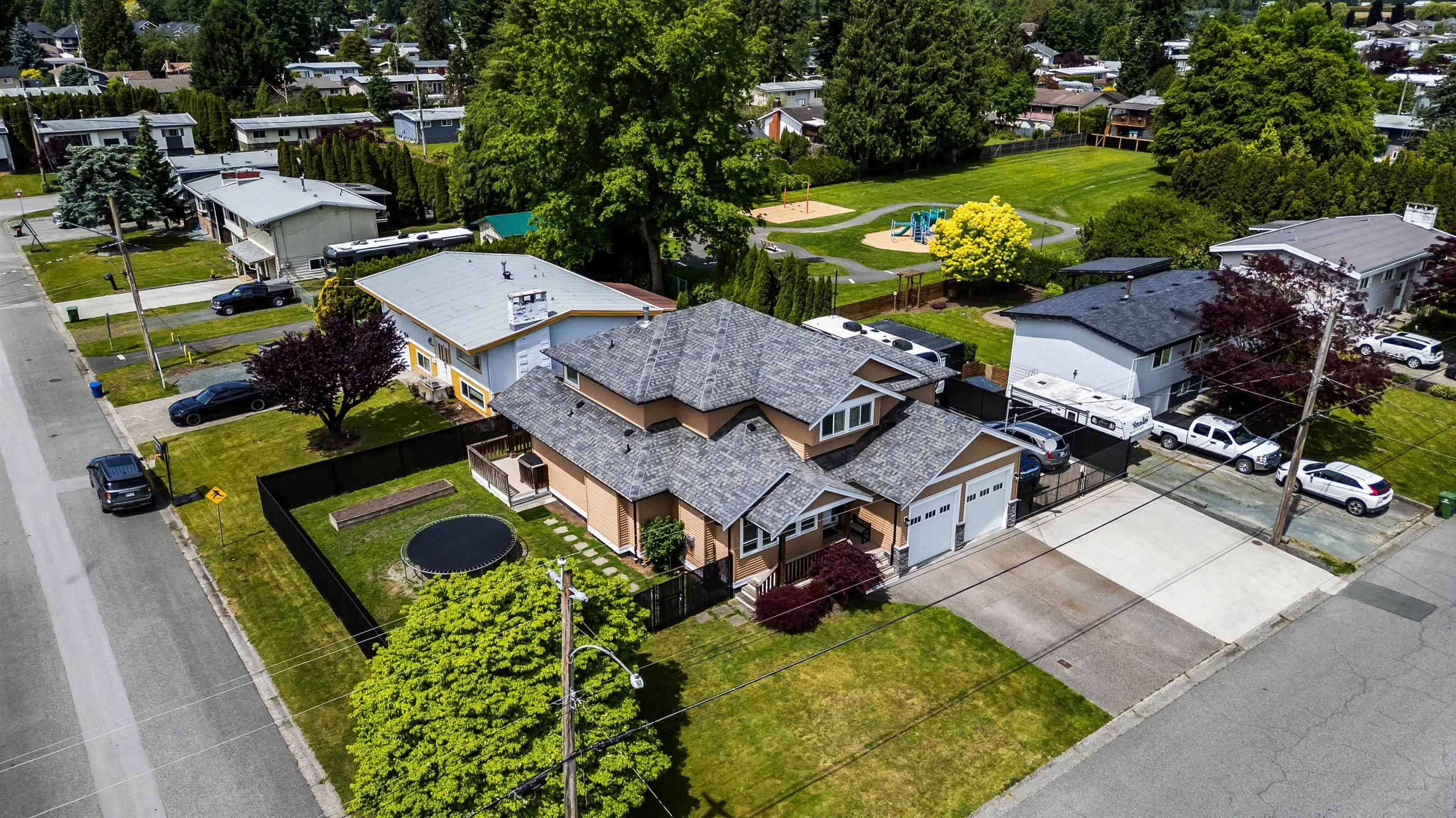 10011 Killarney Drive