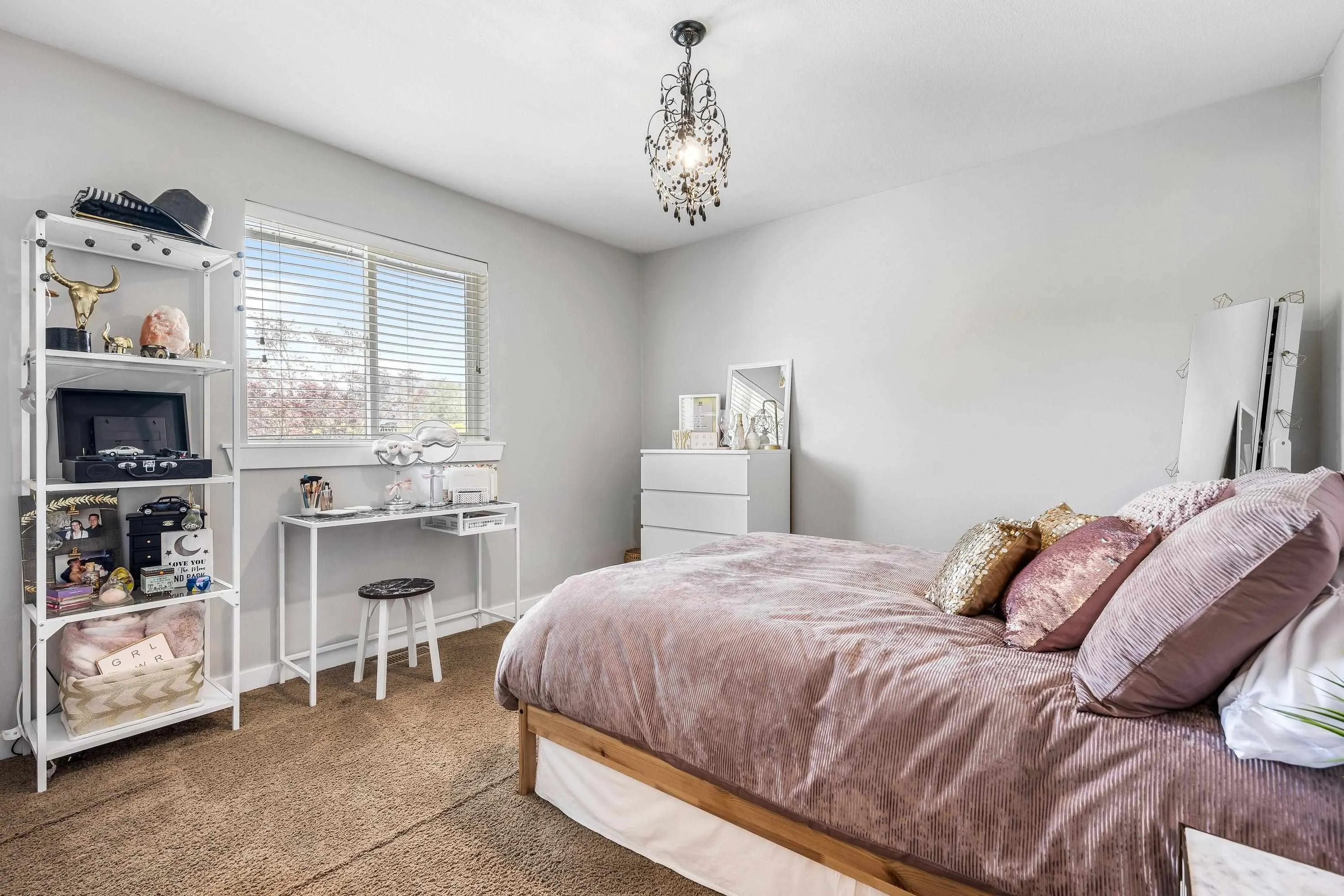 10011 Killarney Drive