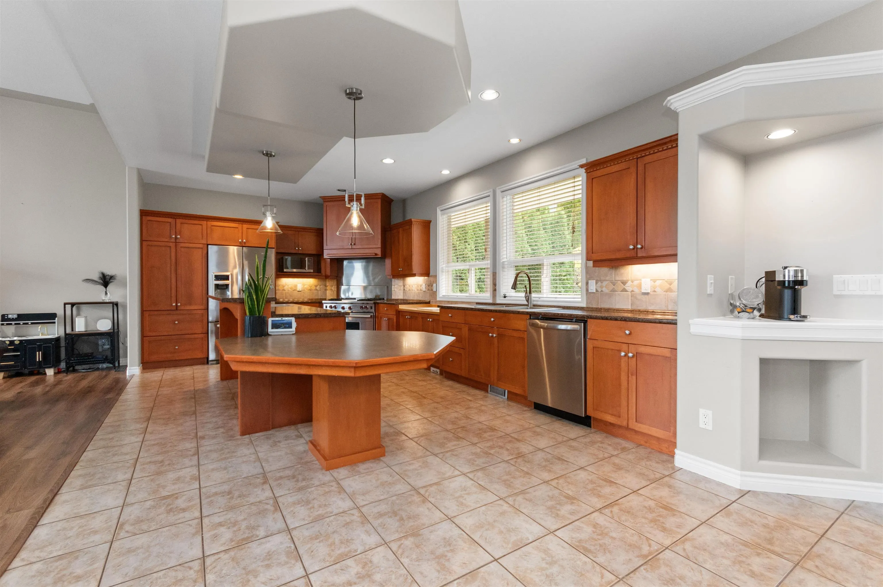 7276 Bryant Place