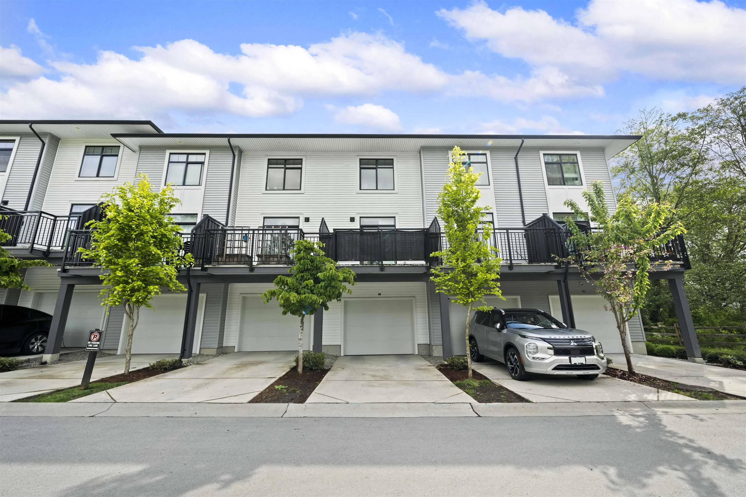 150 15235 Sitka Drive