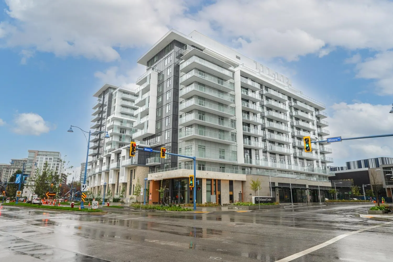 931 6600 Minoru Boulevard