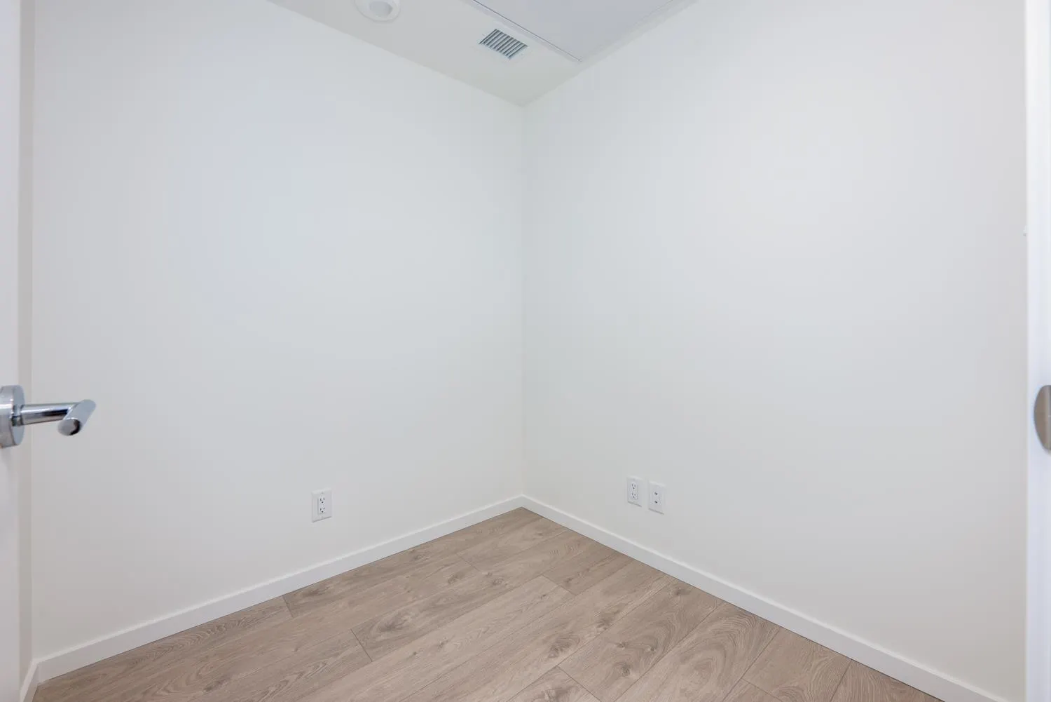 931 6600 Minoru Boulevard