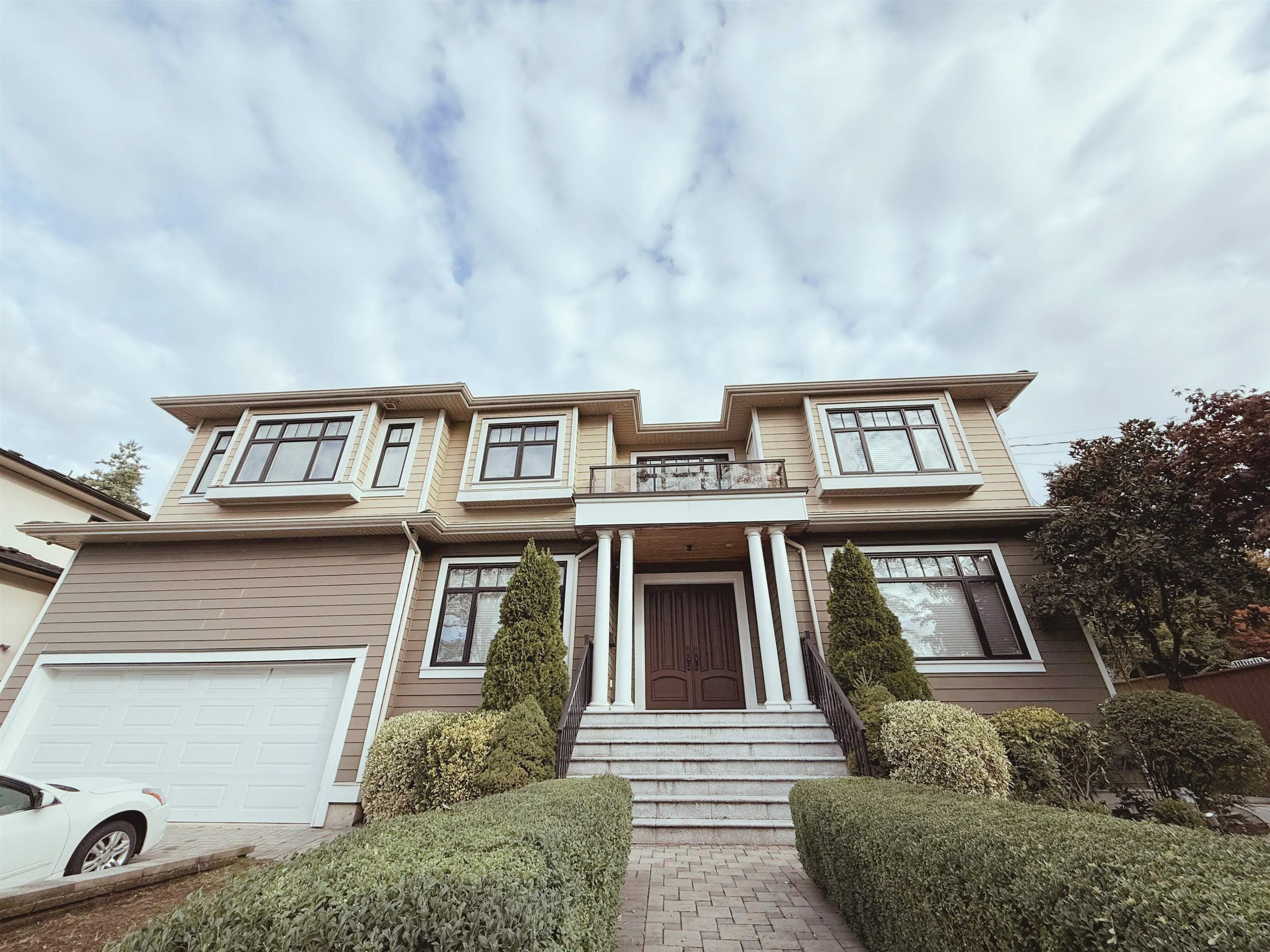 4899 Mckee Place