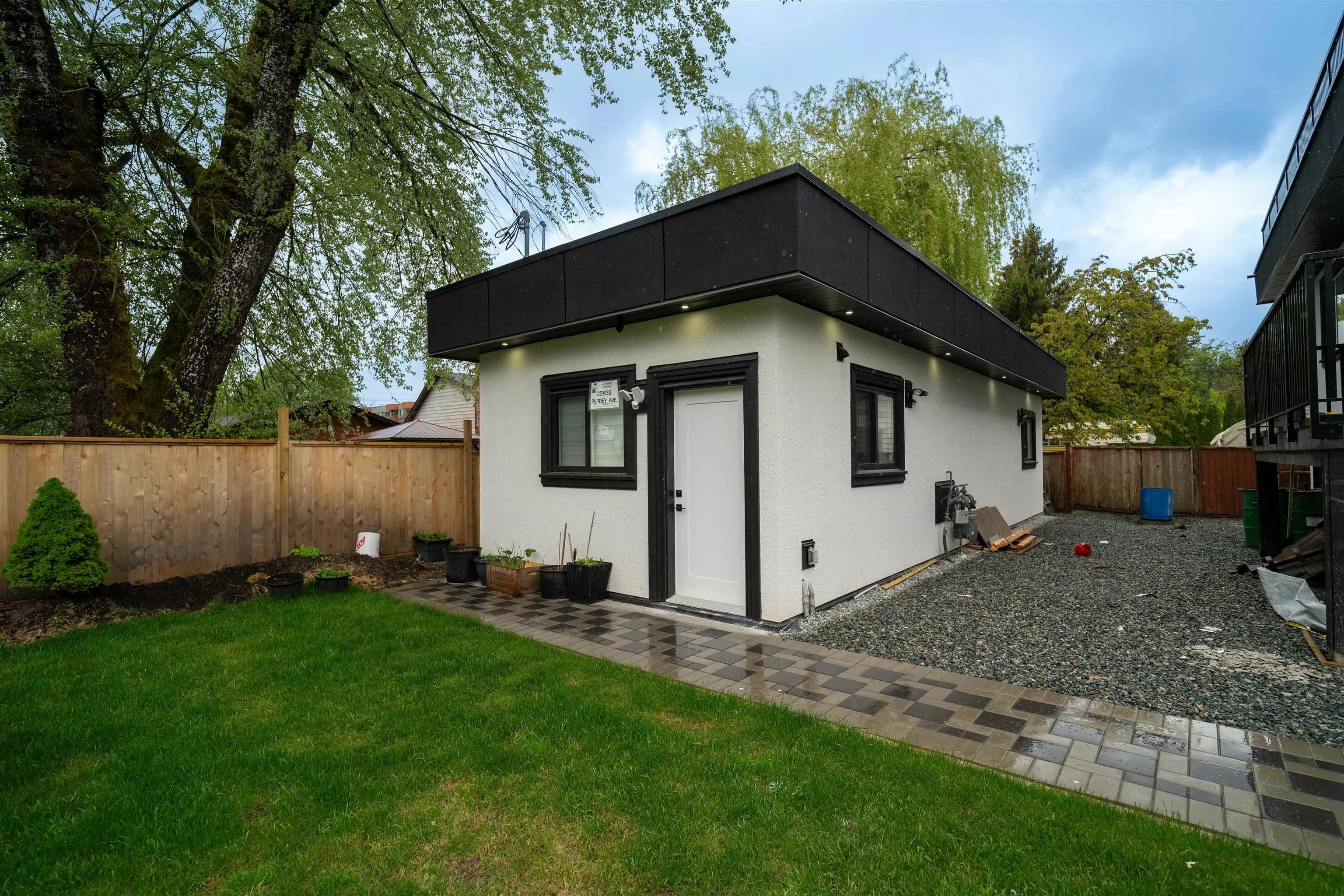 22839 Purdey Avenue