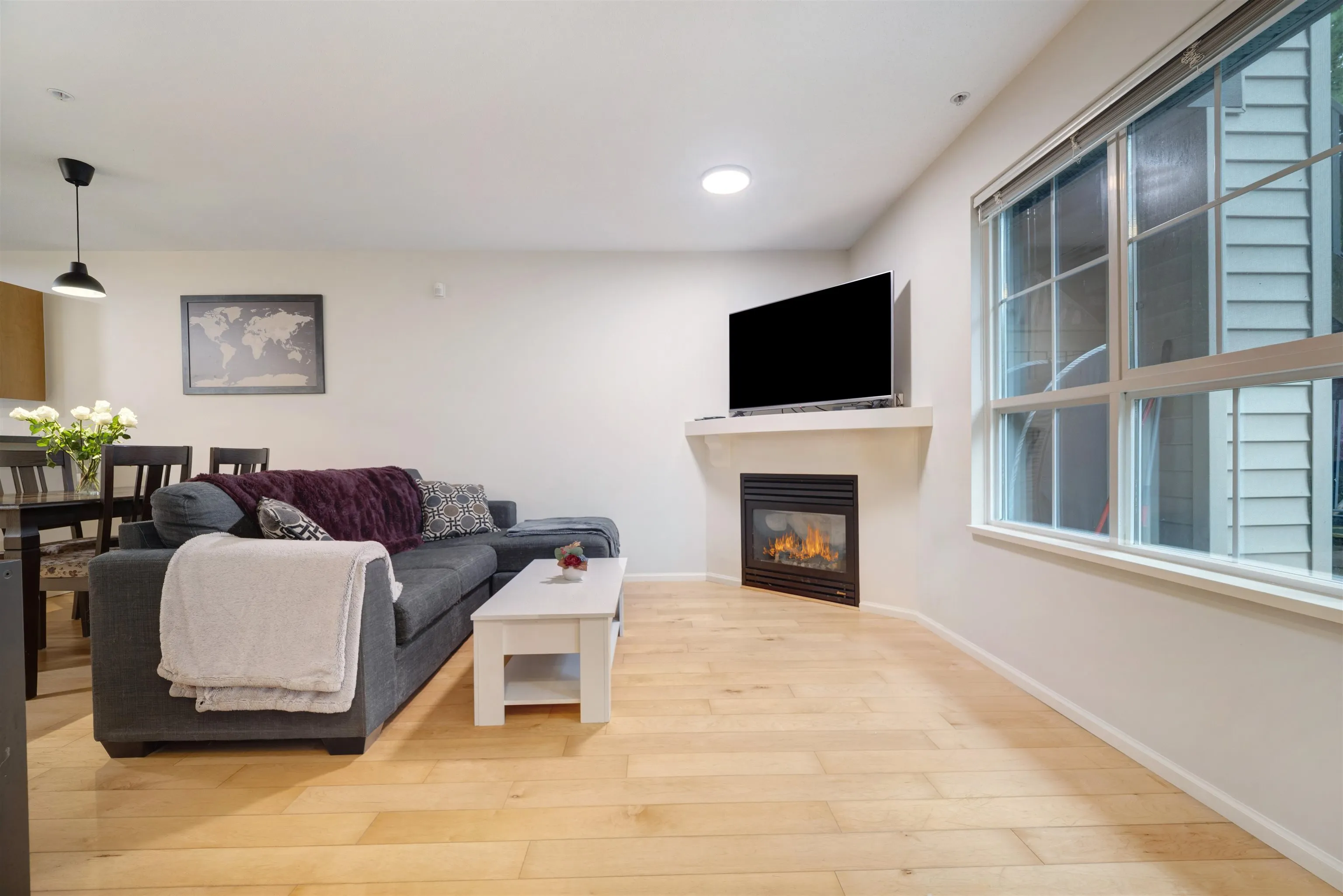 1131 Ross Road