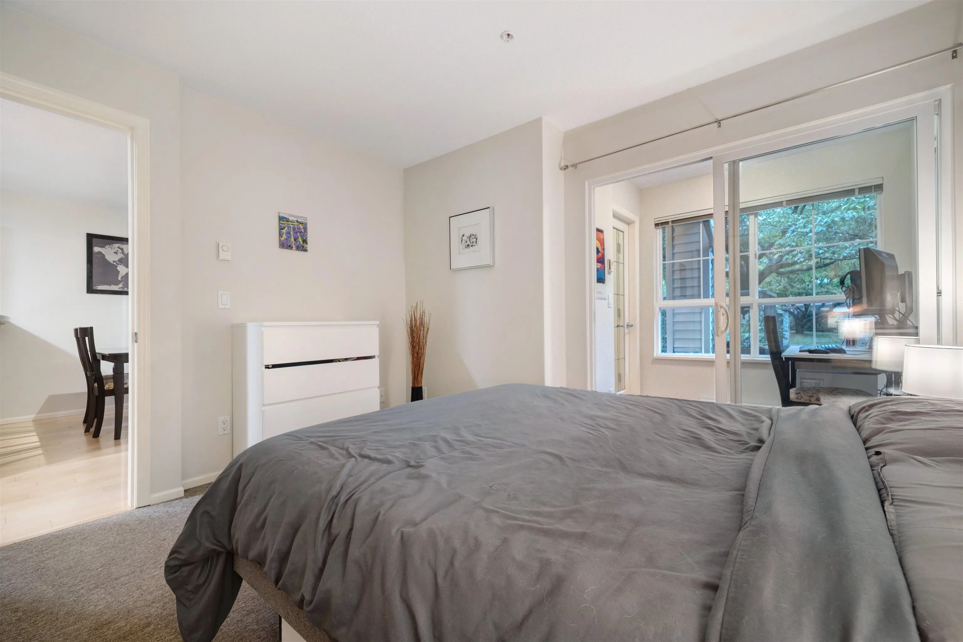 1131 Ross Road
