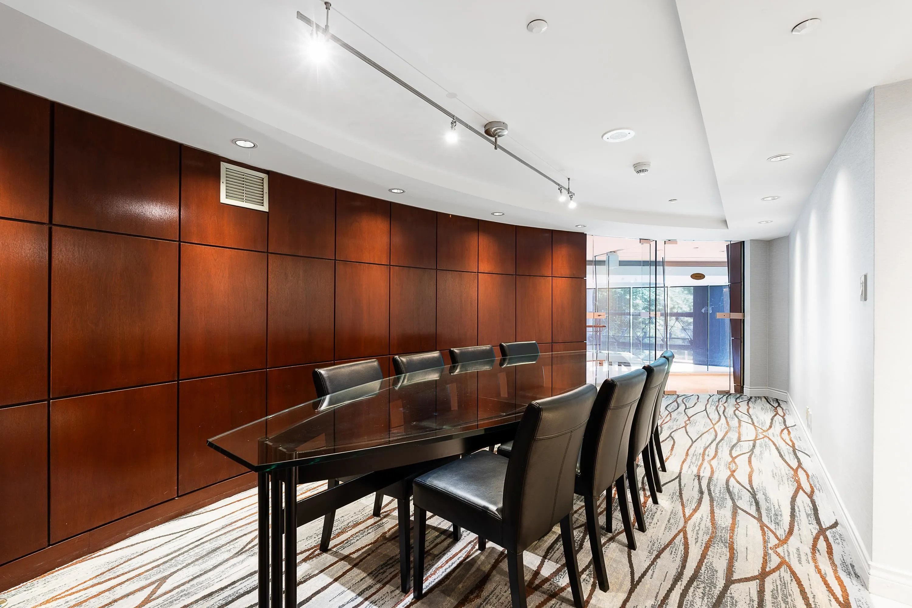 1202 1383 Marinaside Crescent