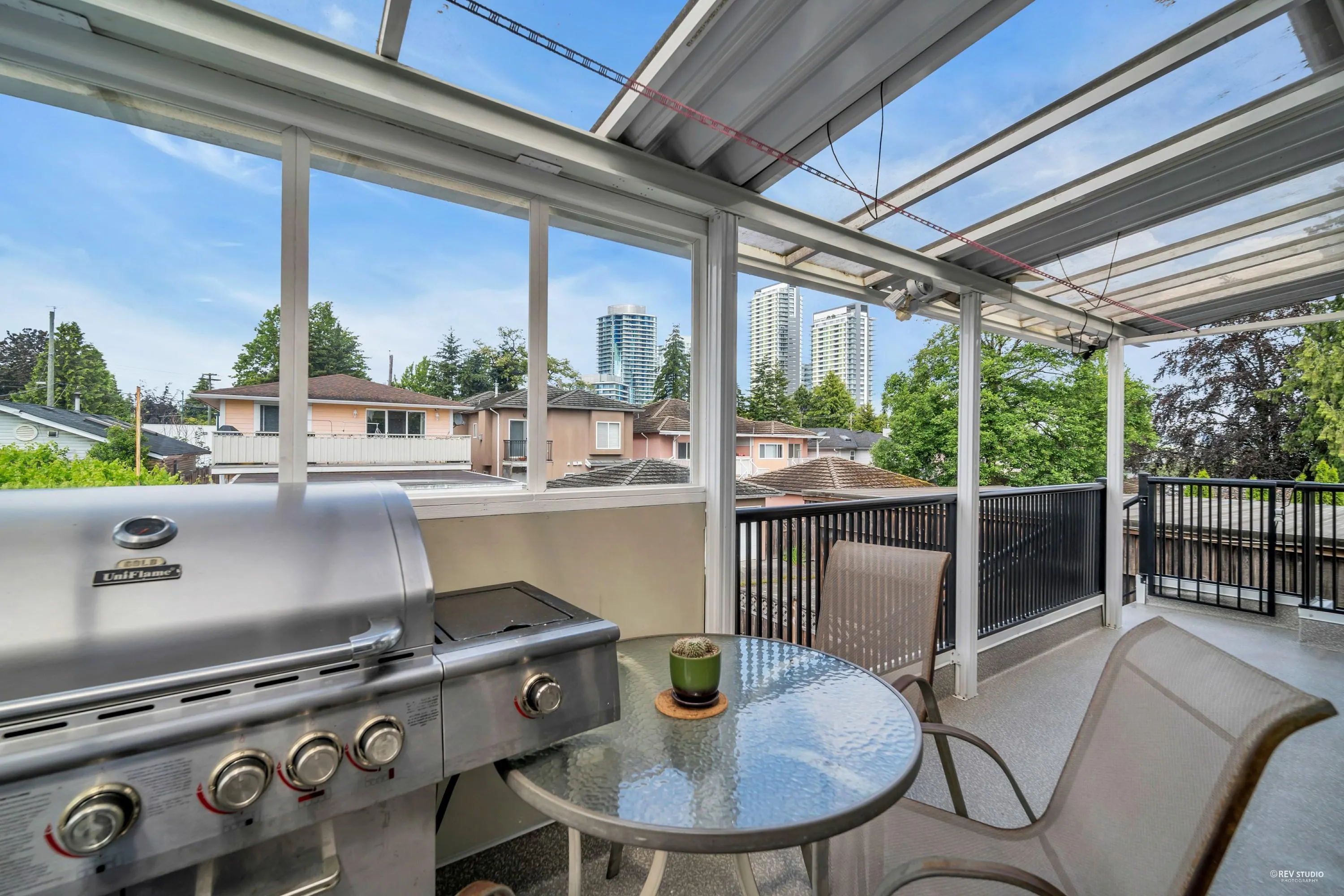 669 W 71st Avenue