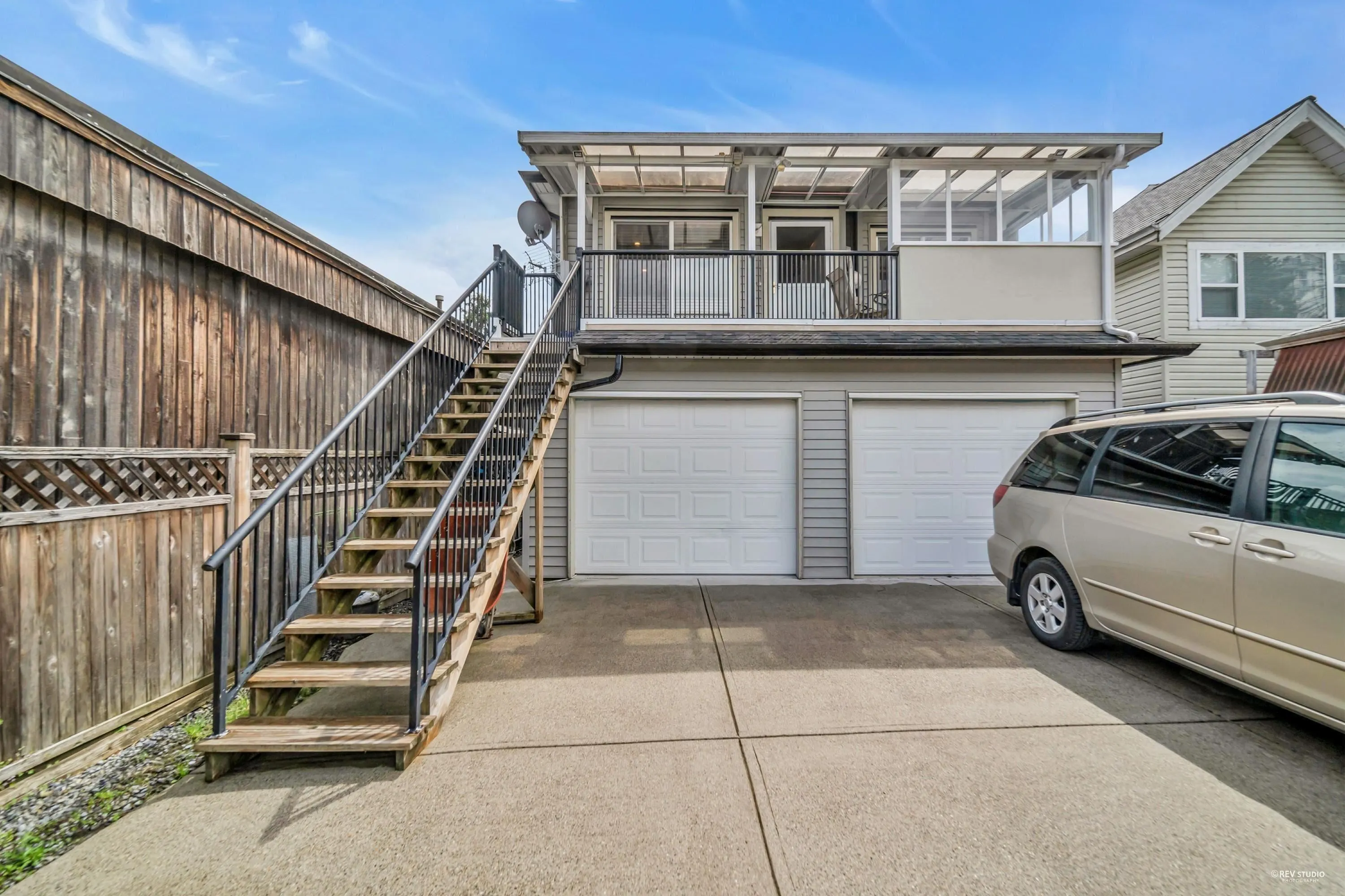 669 W 71st Avenue