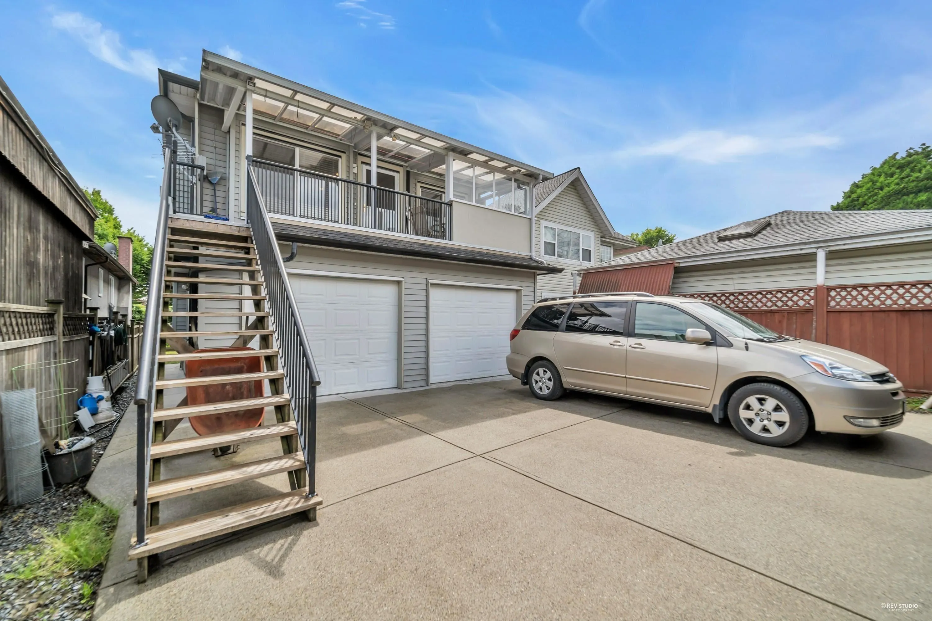 669 W 71st Avenue