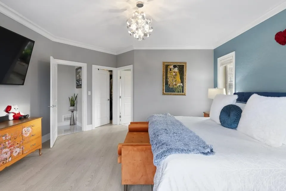 125 51075 Falls Court