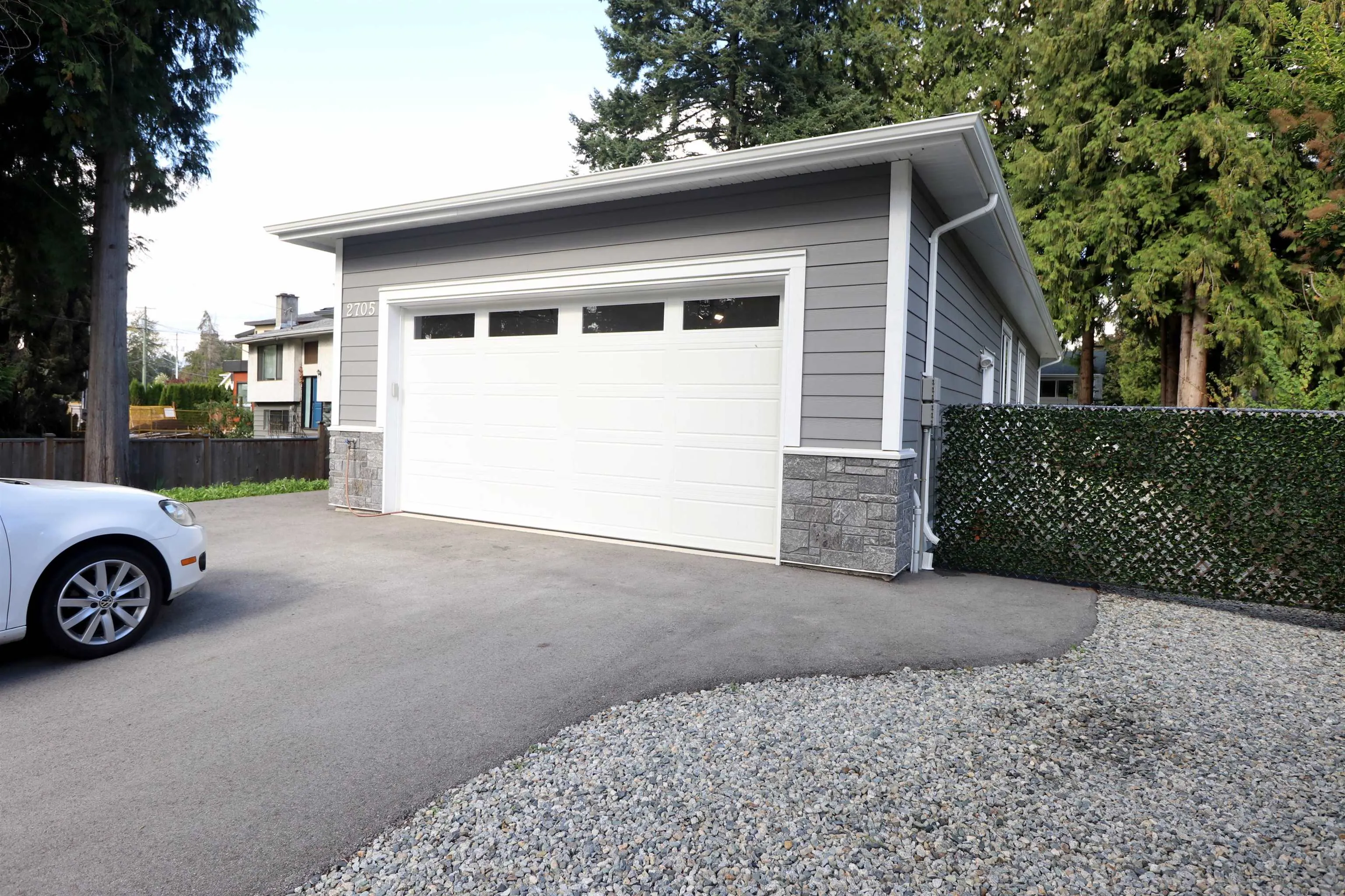 2705 Davies Avenue