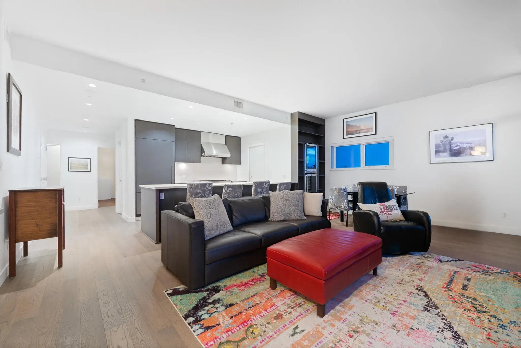 1606 288 W 1st Avenue