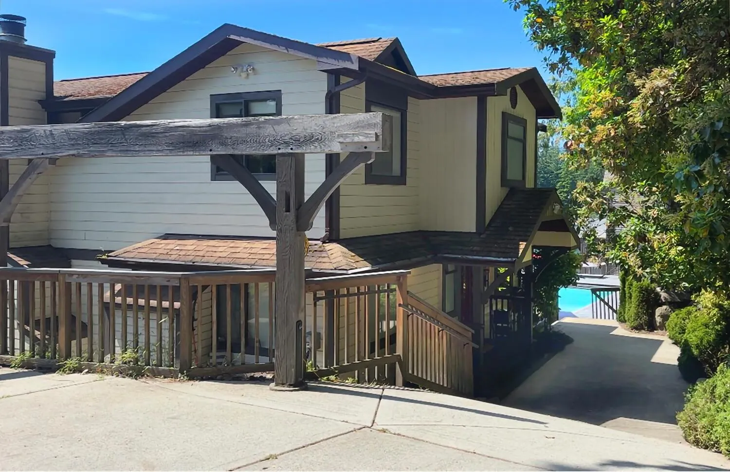 4836 Sinclair Bay Road
