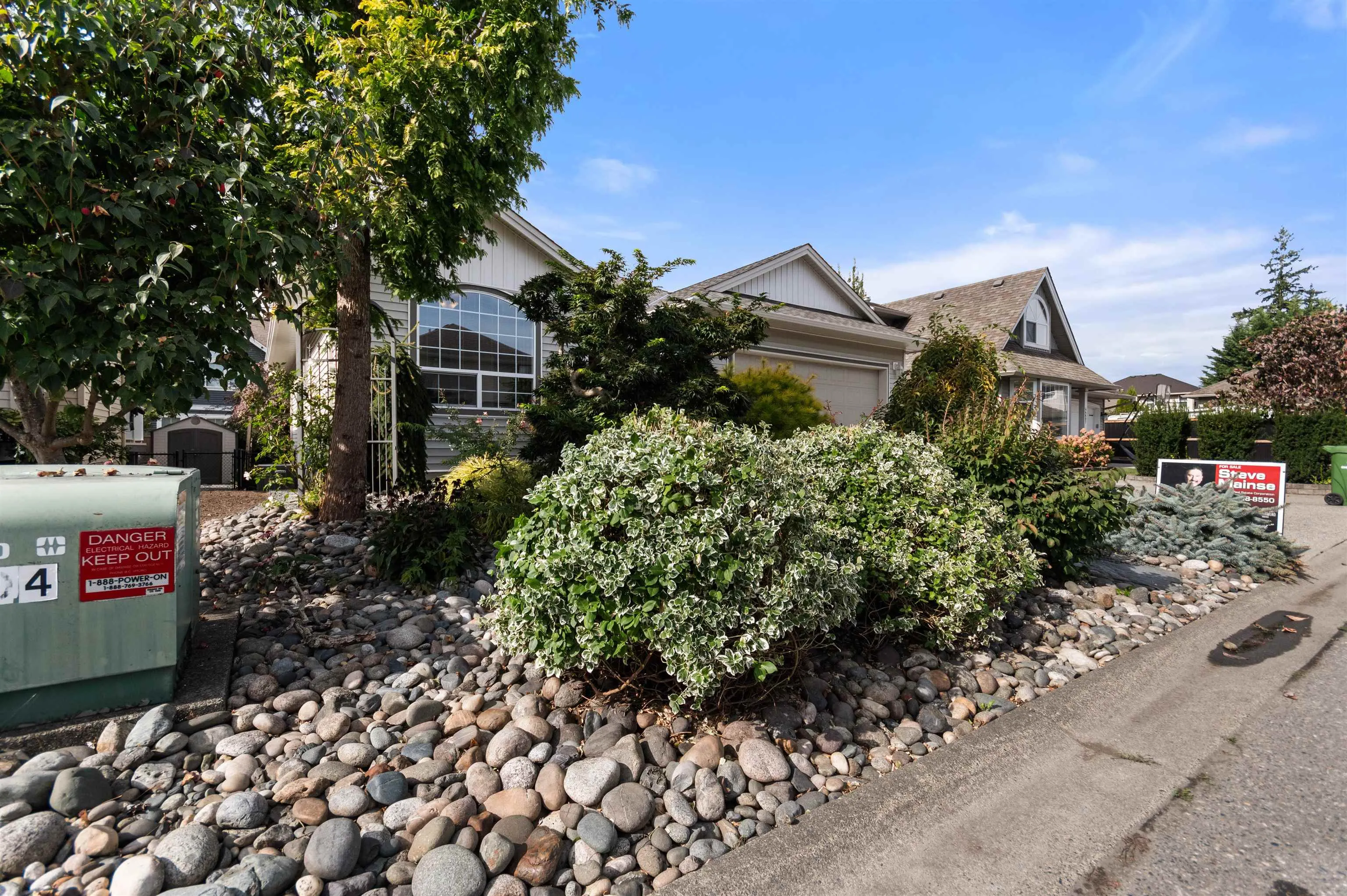 44683 Riverwood Crescent