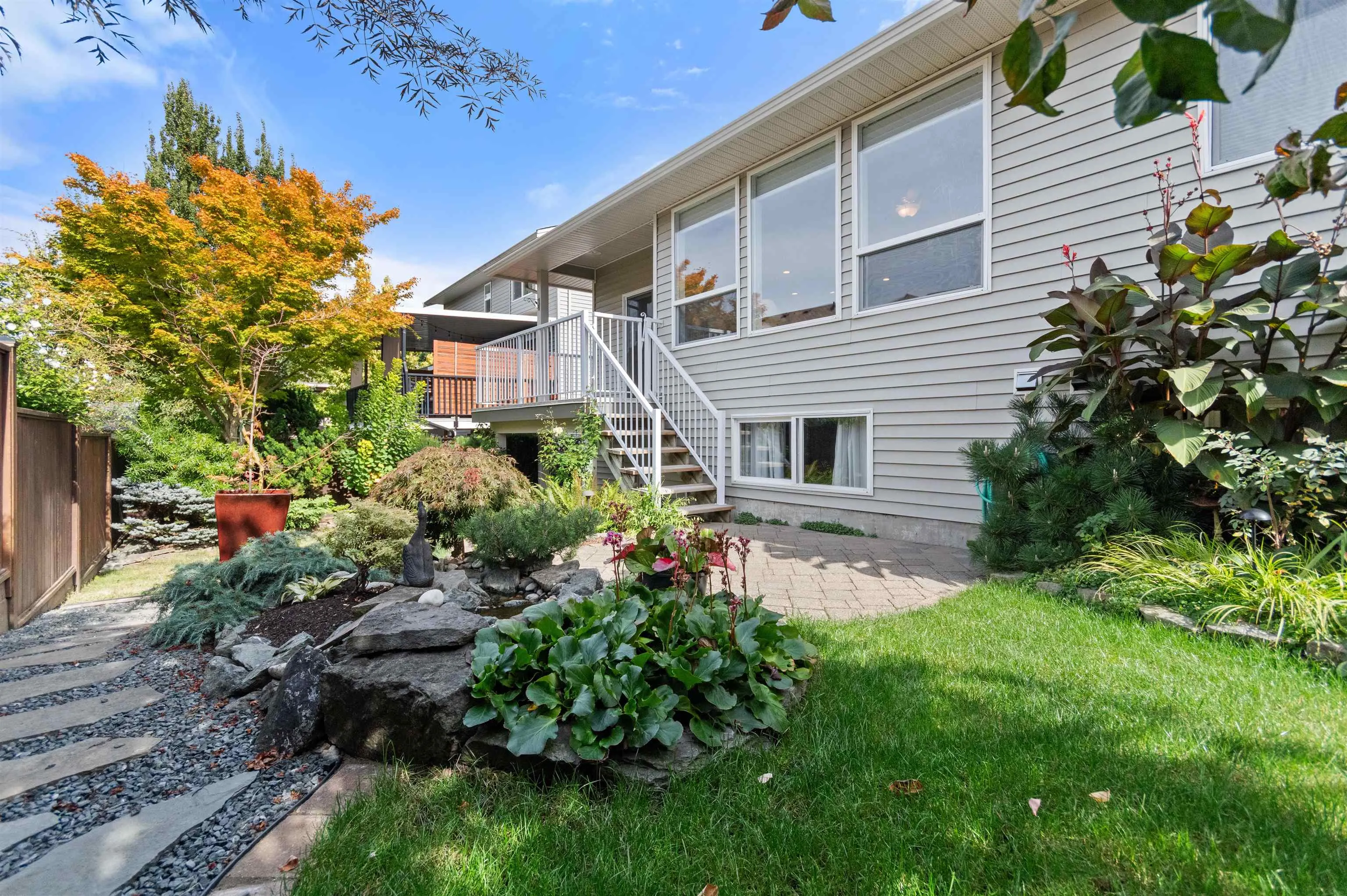 44683 Riverwood Crescent