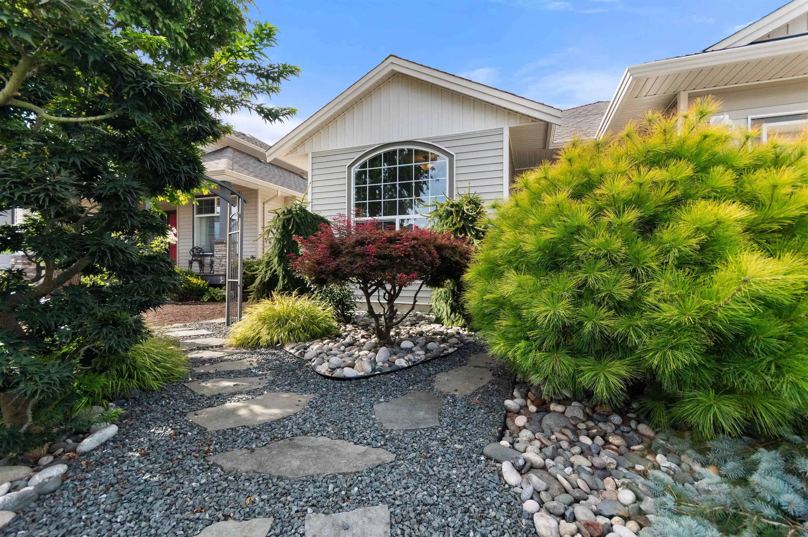 44683 Riverwood Crescent