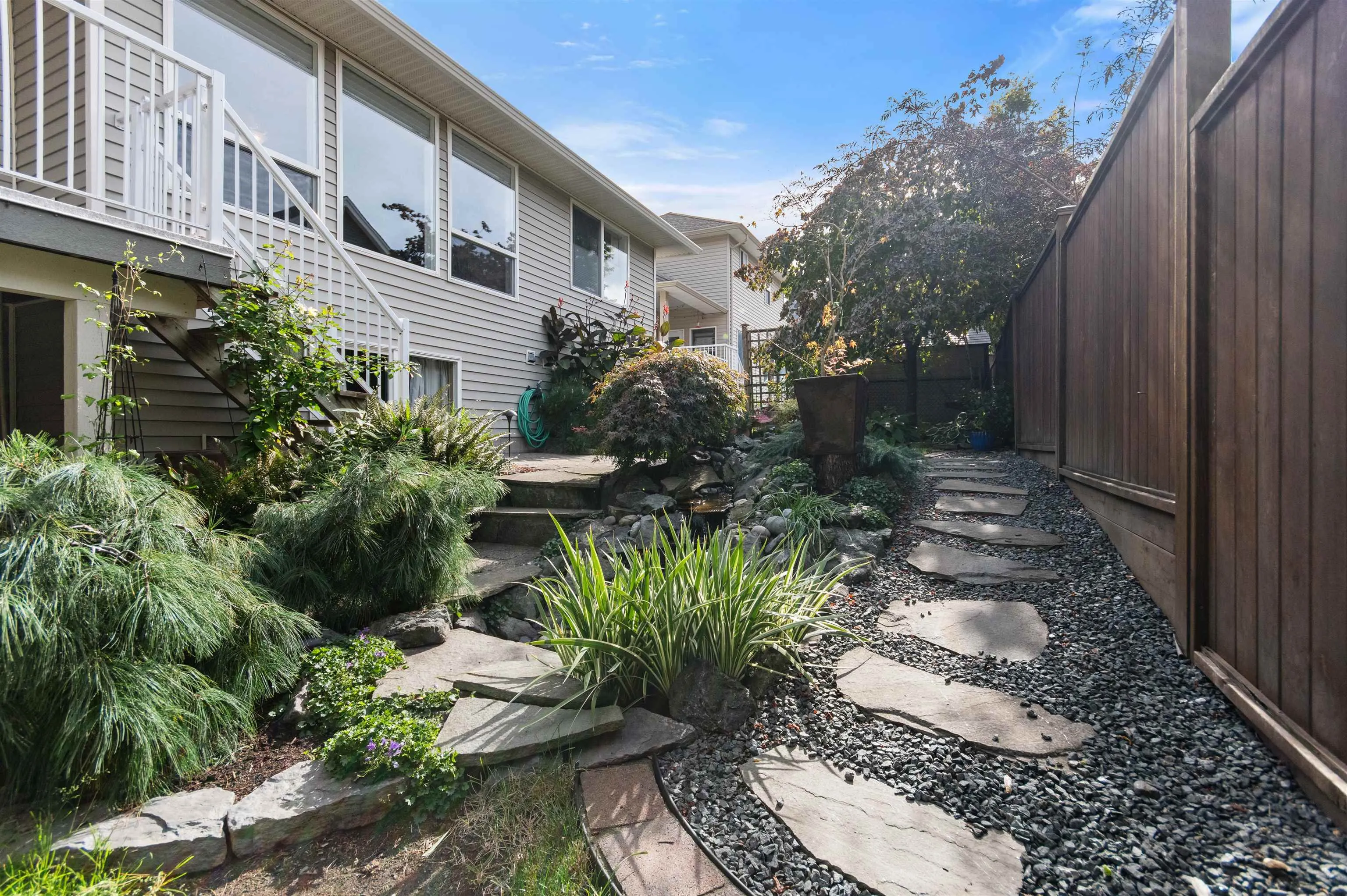 44683 Riverwood Crescent