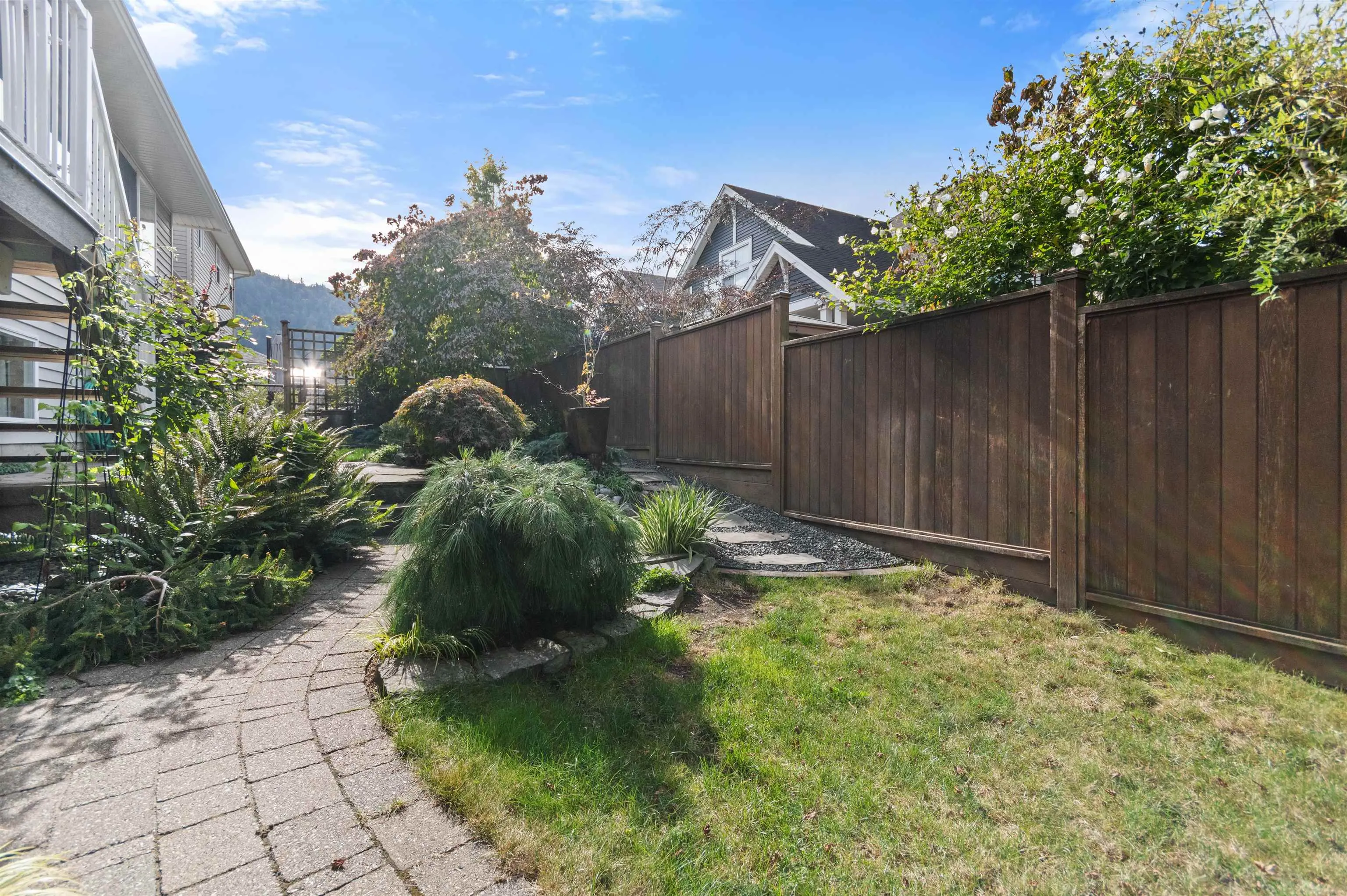 44683 Riverwood Crescent