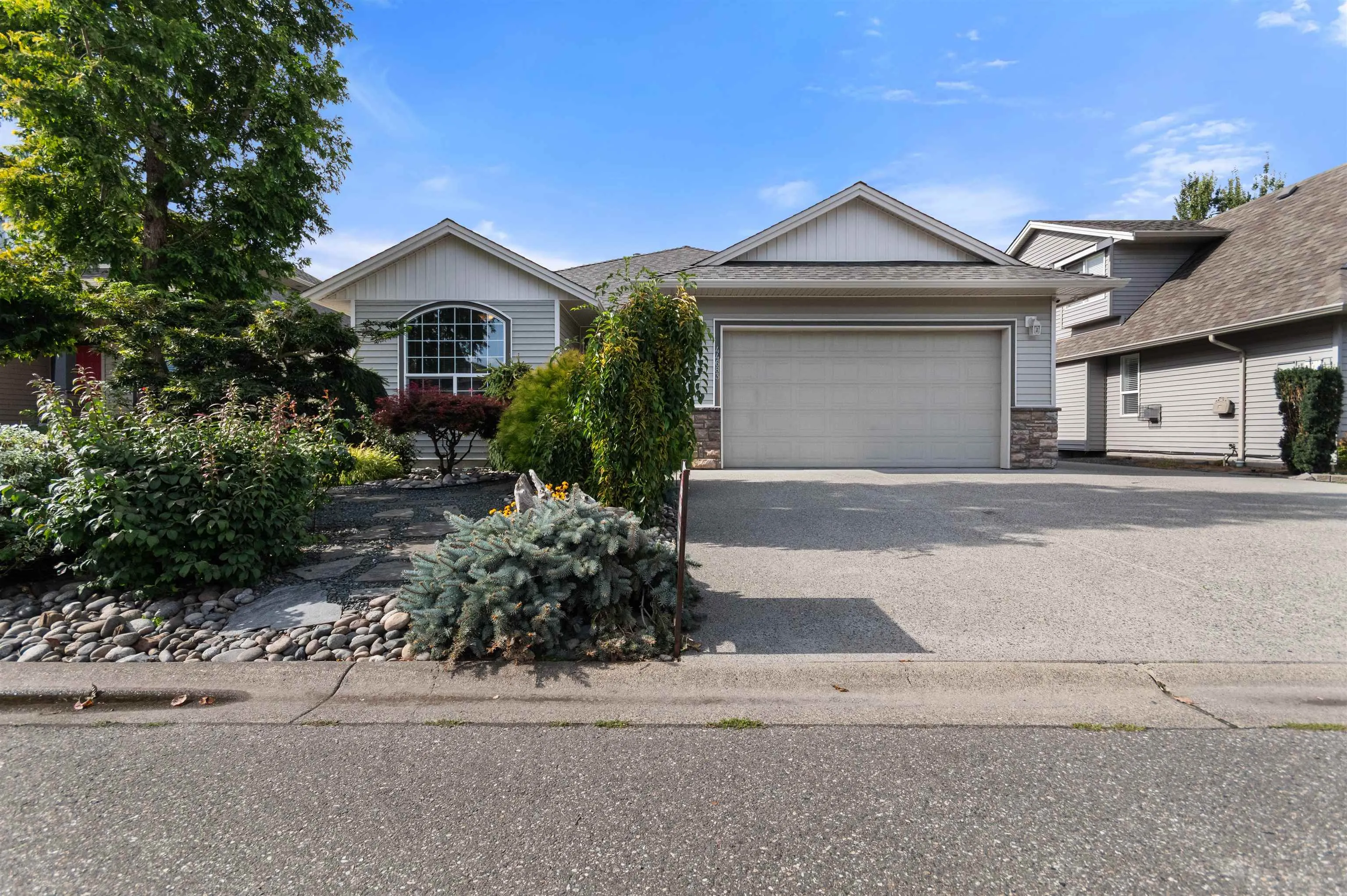 44683 Riverwood Crescent