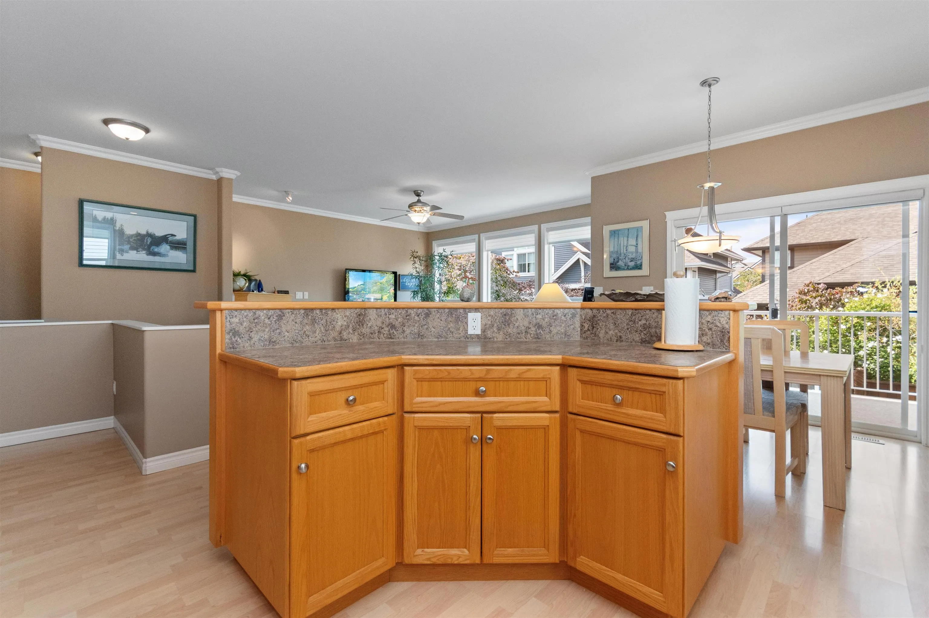 44683 Riverwood Crescent