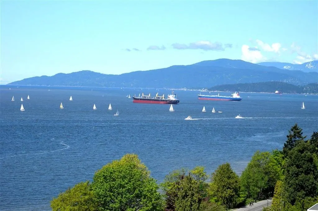 503 1995 Beach Avenue