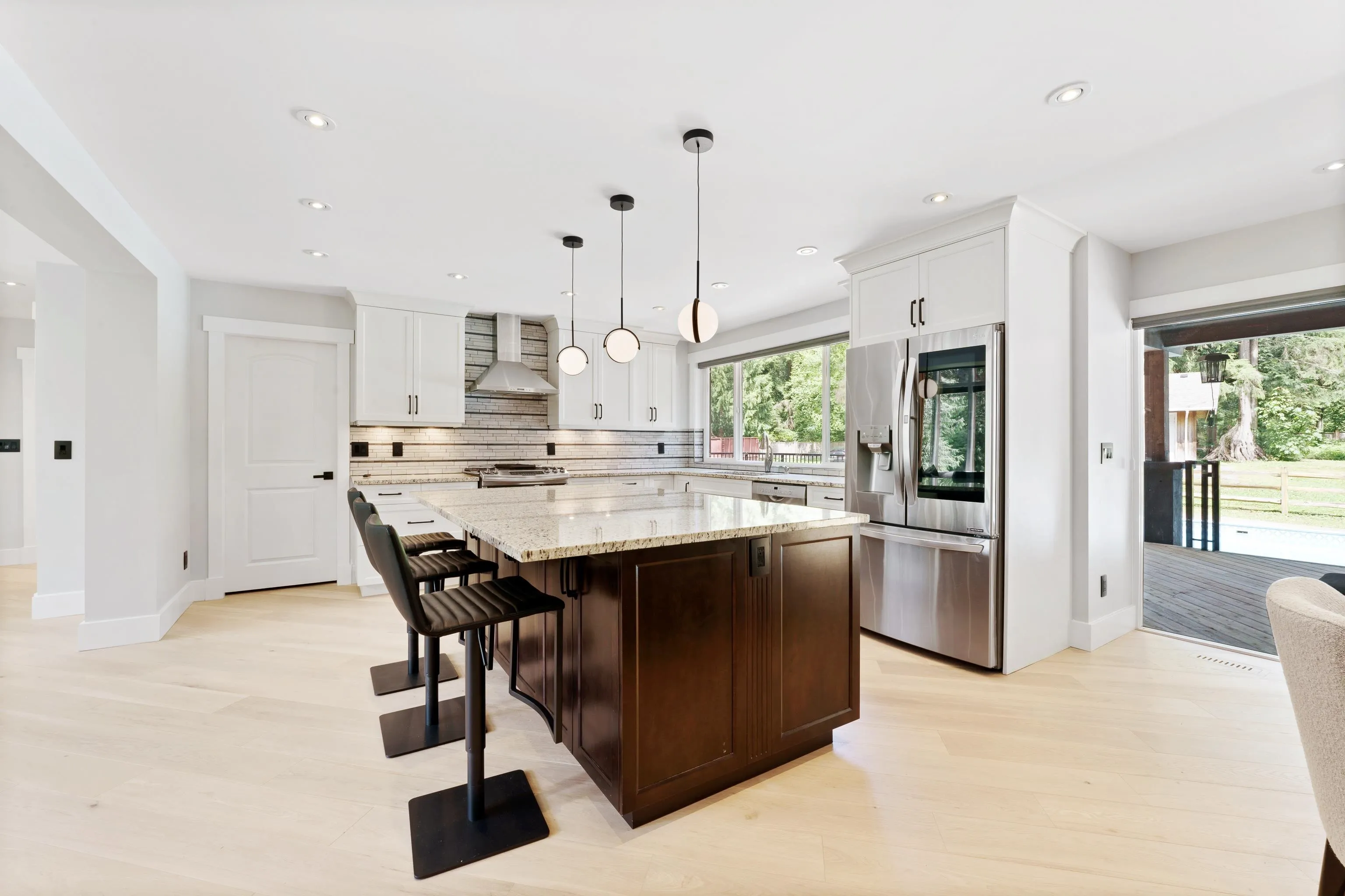 25011 Ferguson Avenue