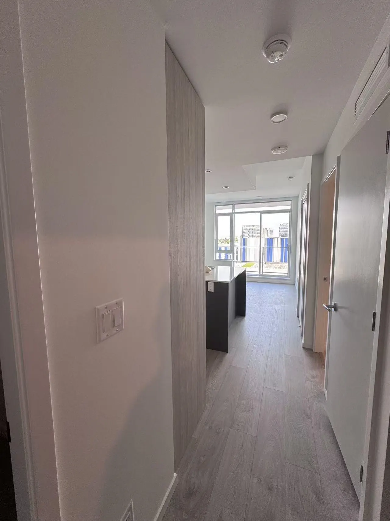 565 6600 Minoru Boulevard