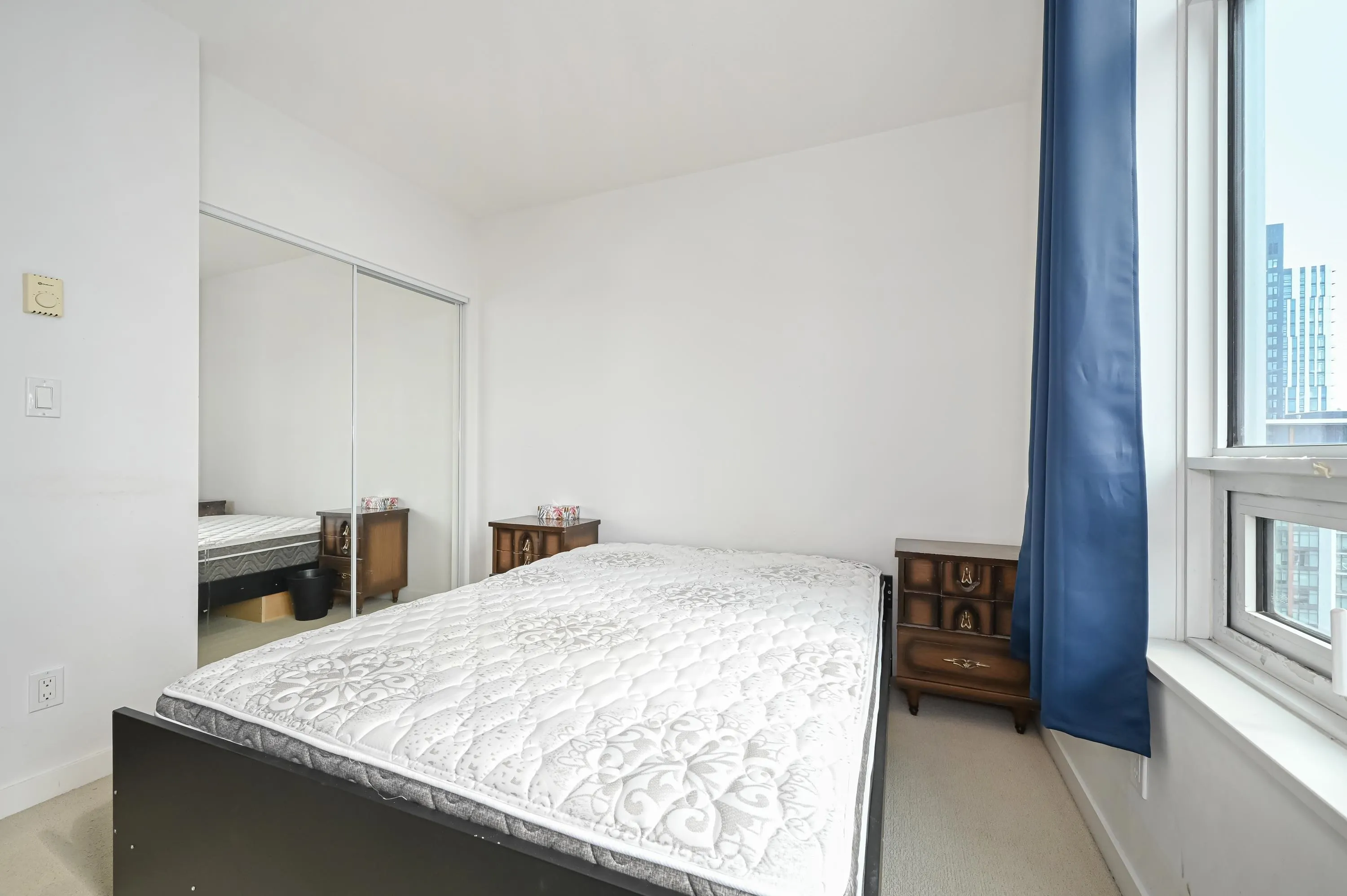 1507 6461 Telford Avenue