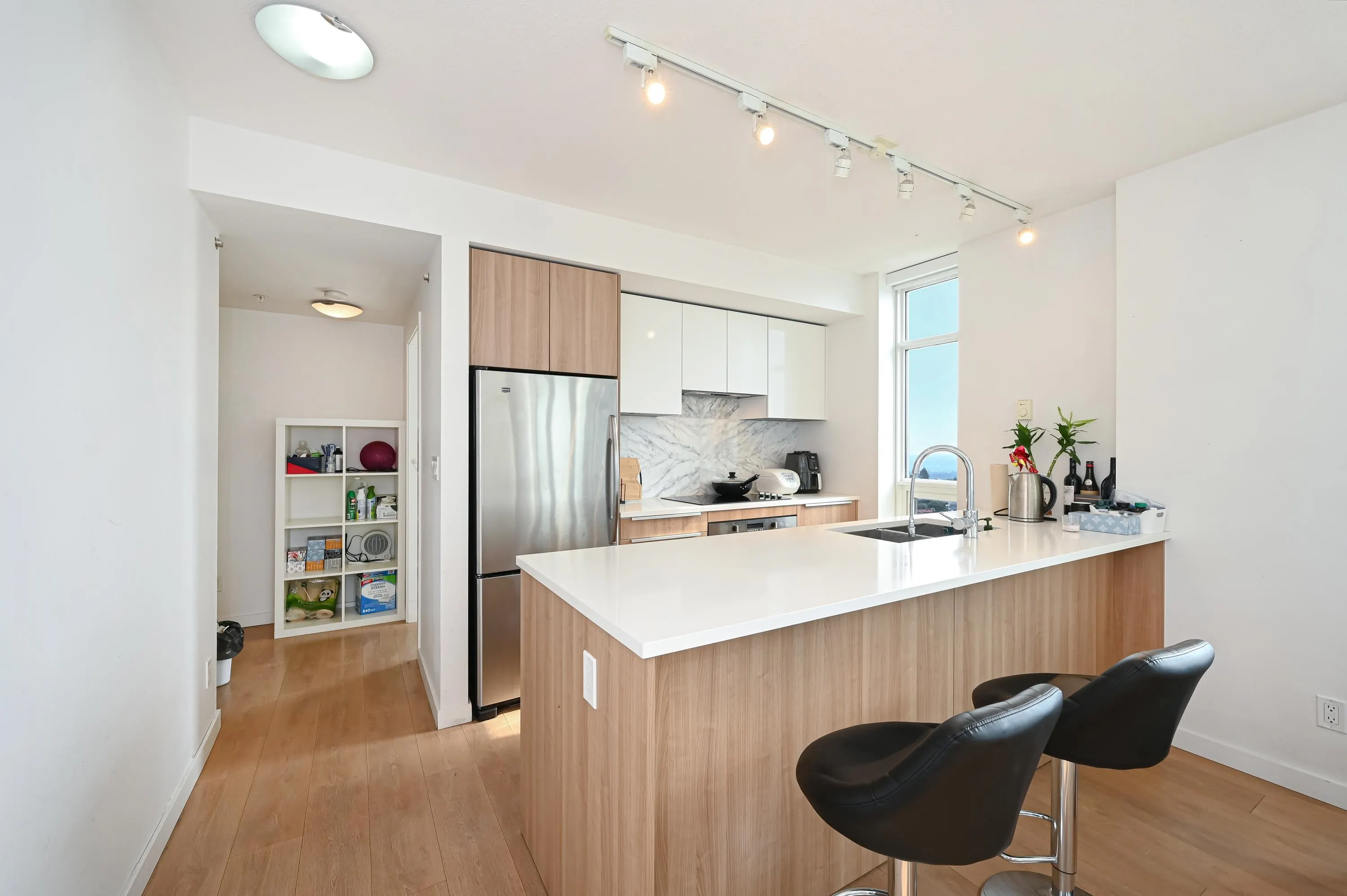 1507 6461 Telford Avenue