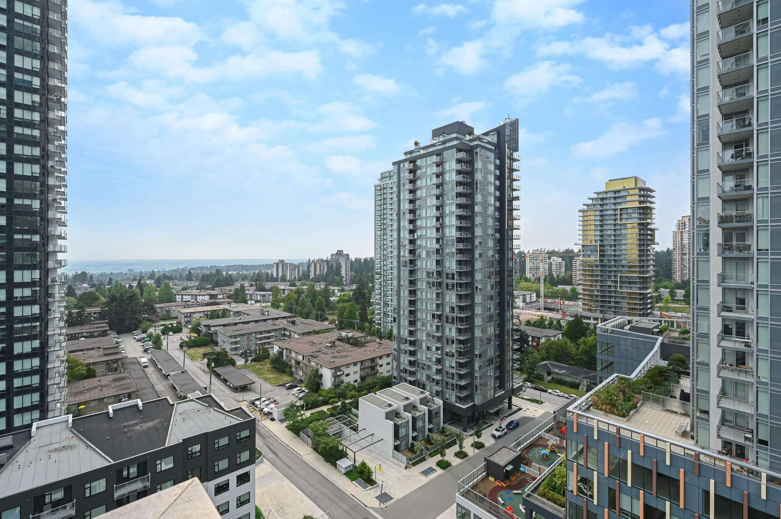 1507 6461 Telford Avenue