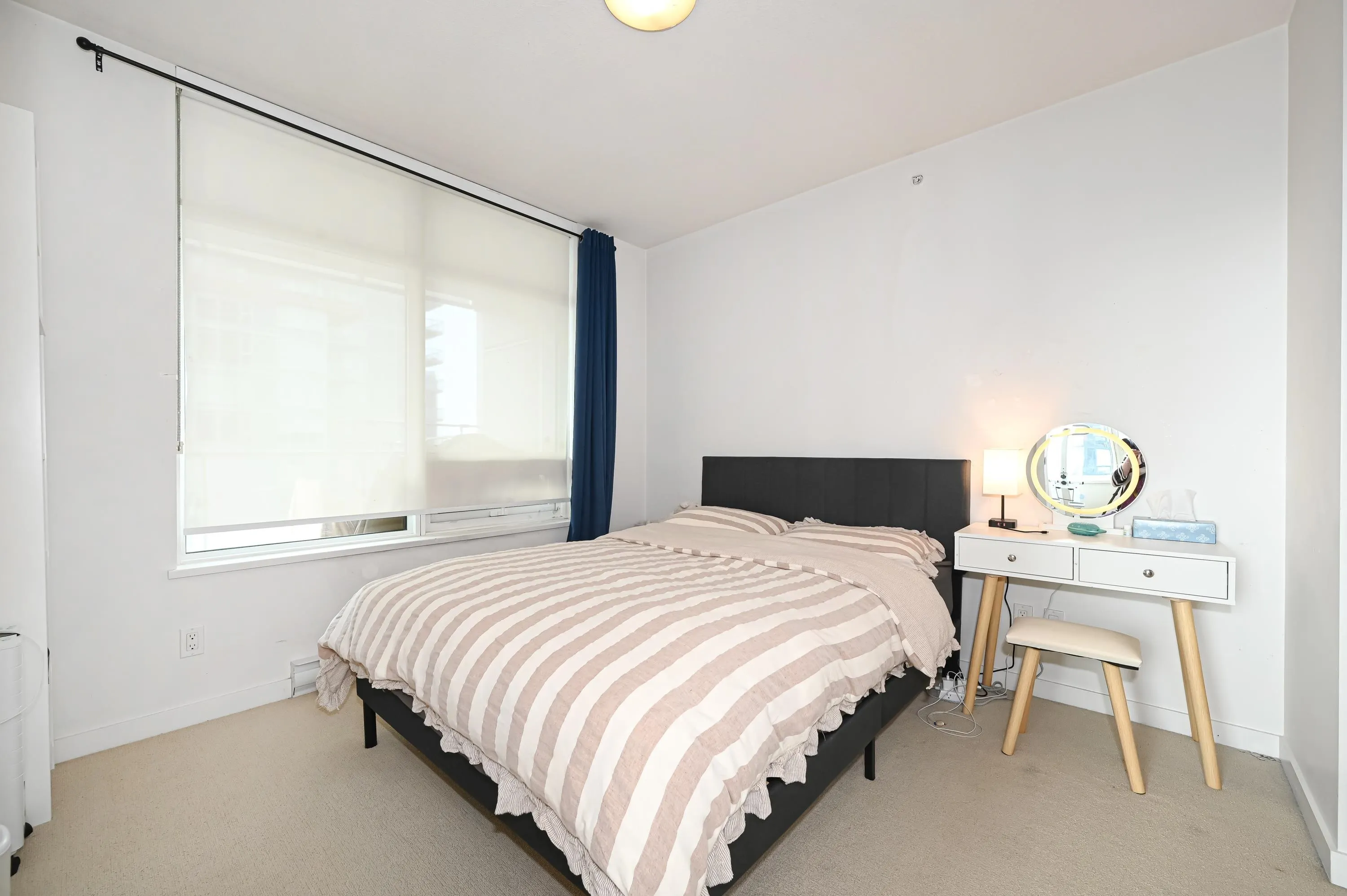 1507 6461 Telford Avenue