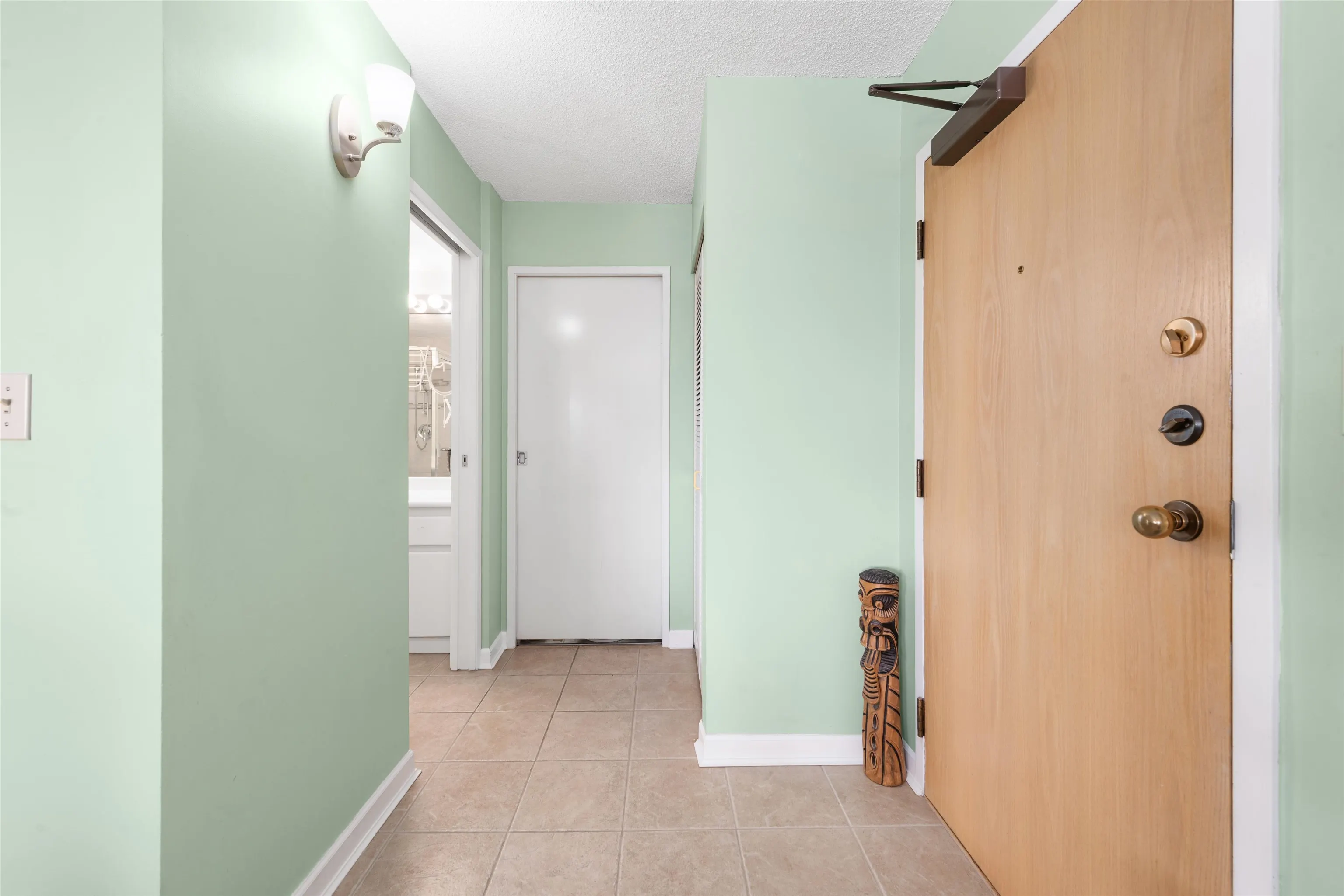 202 410 Carnarvon Street