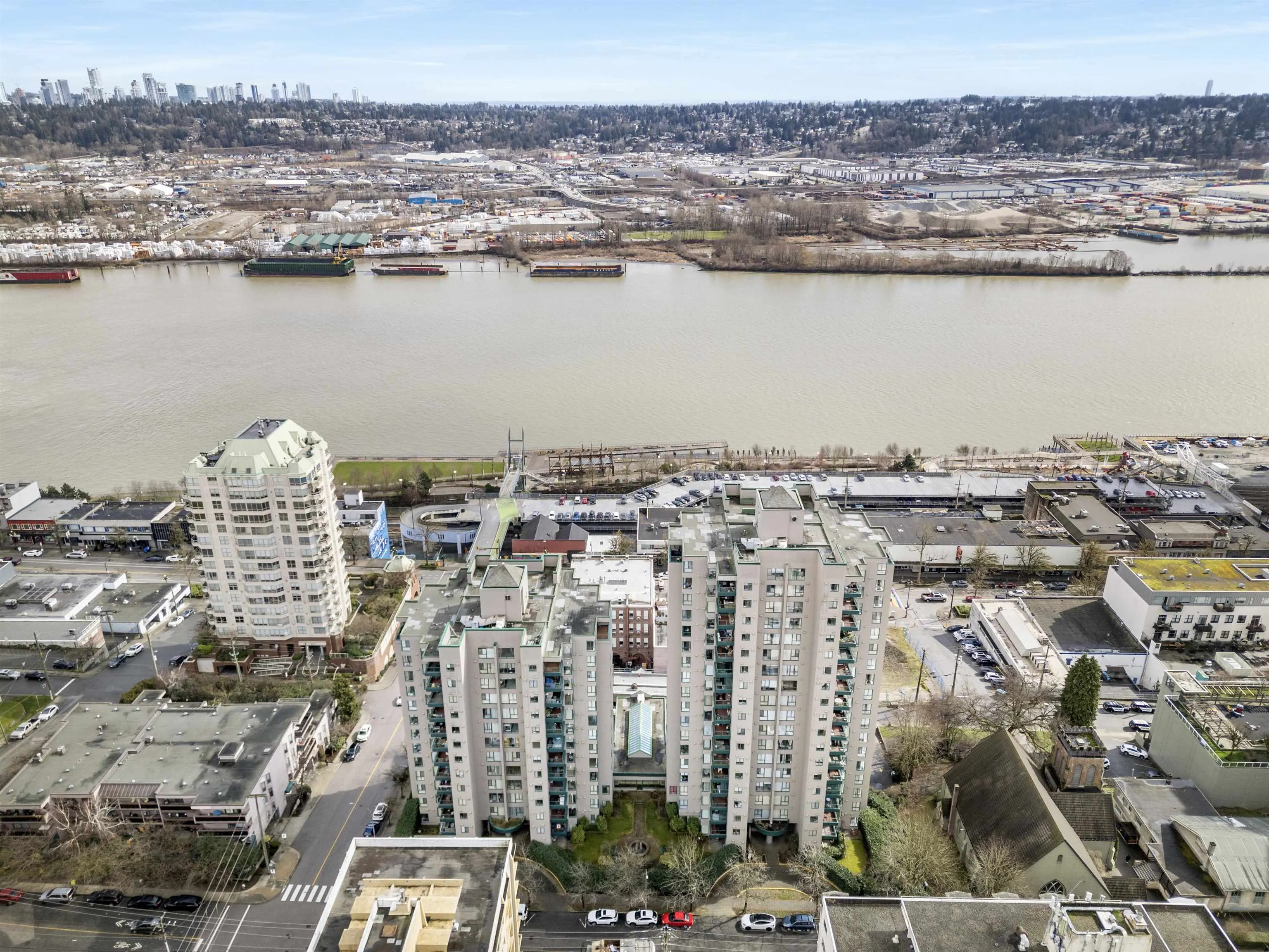 202 410 Carnarvon Street