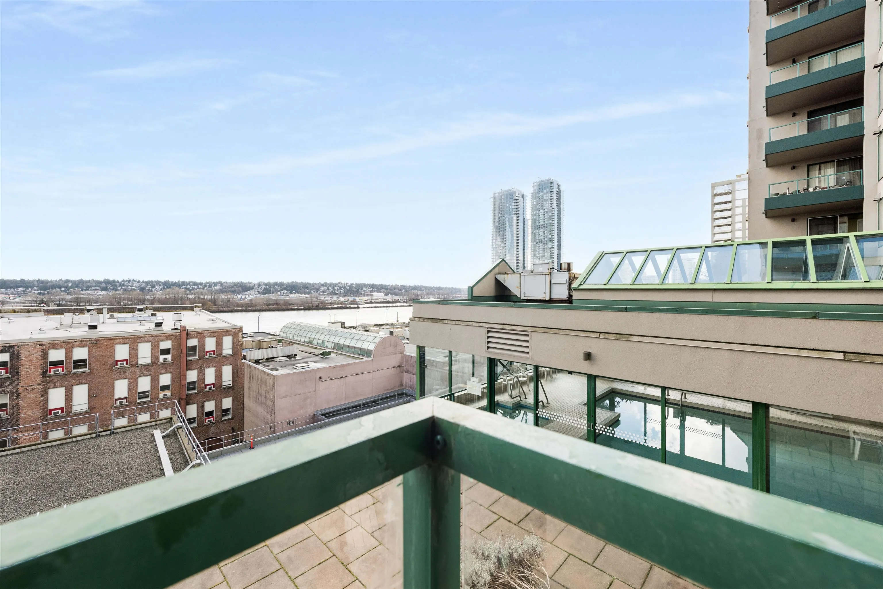 202 410 Carnarvon Street