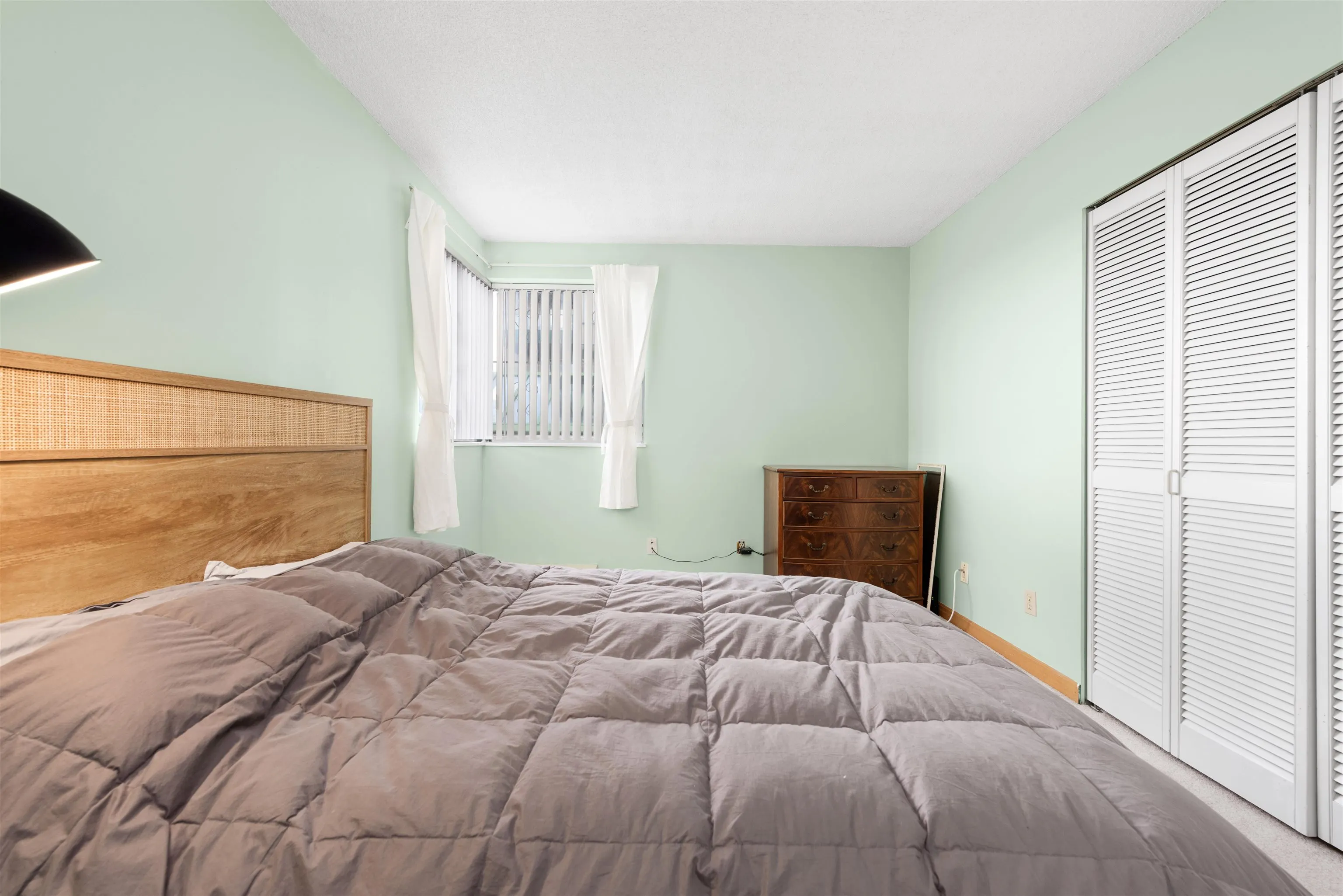 202 410 Carnarvon Street