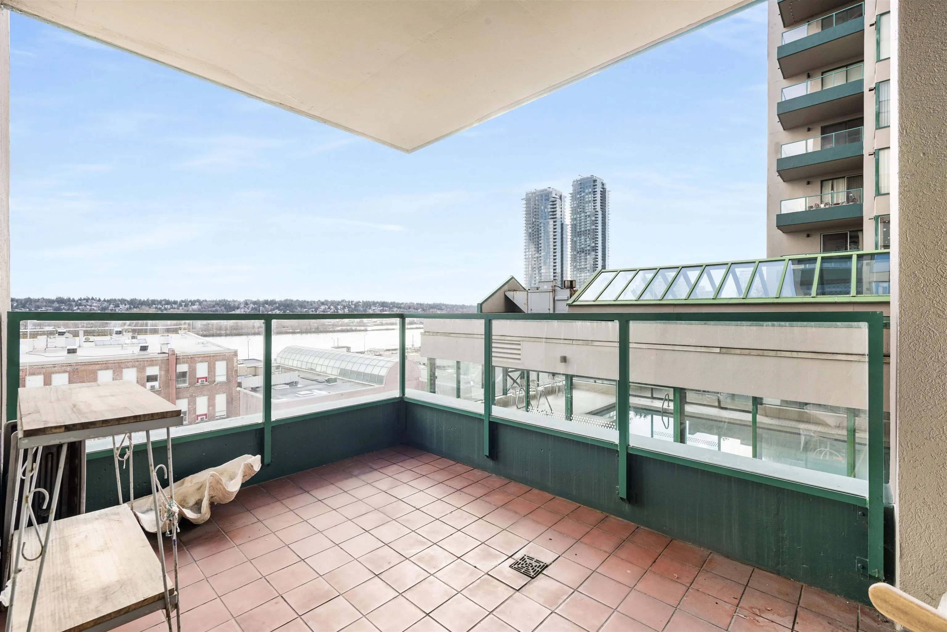 202 410 Carnarvon Street