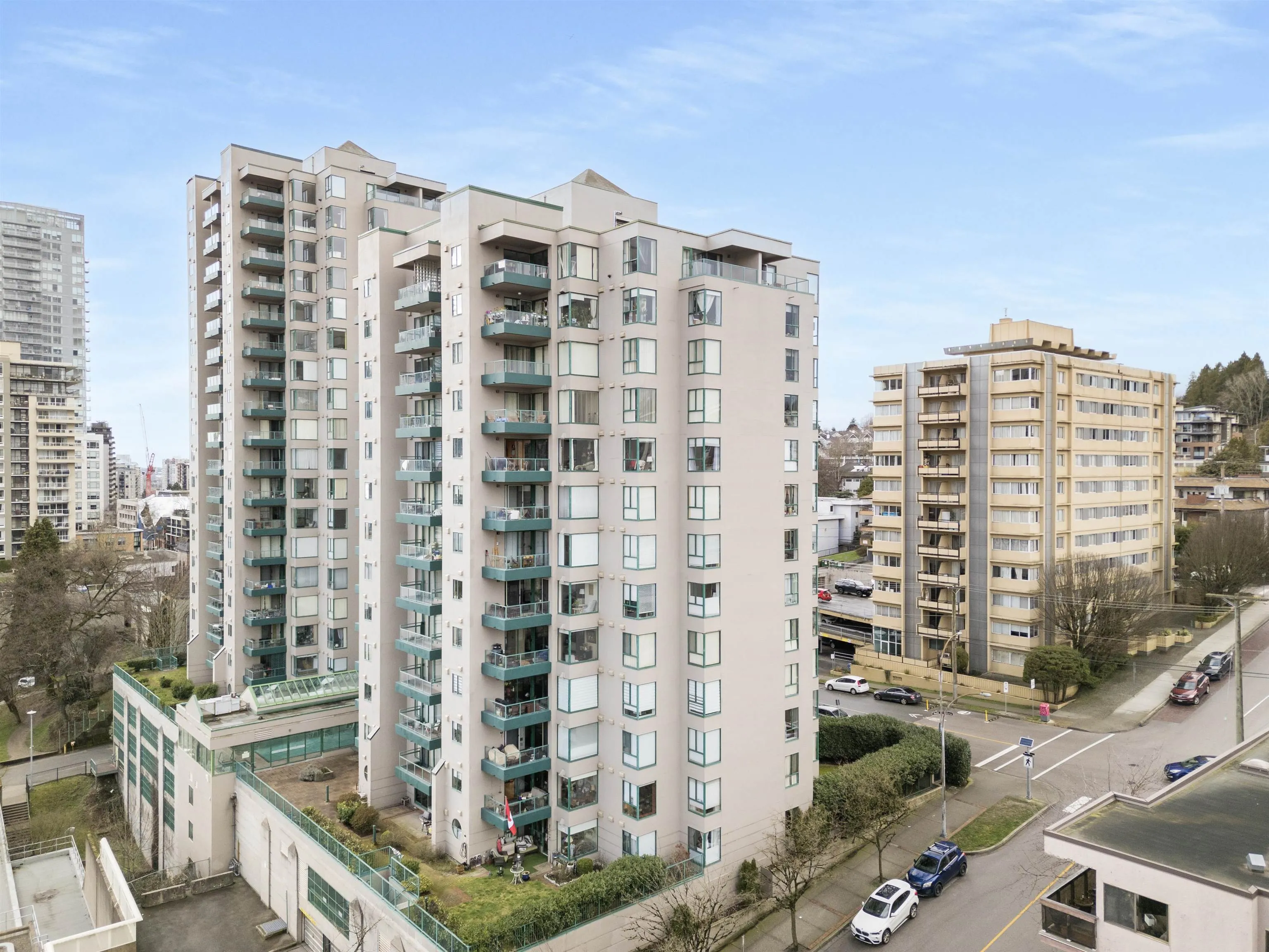 202 410 Carnarvon Street